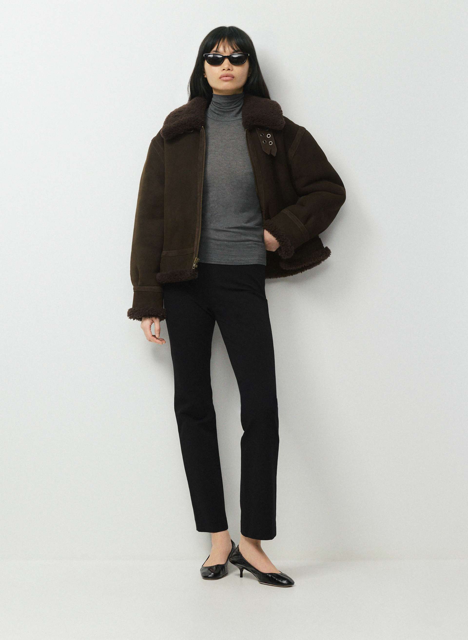 BAILEY AVIATOR JACKET - SHEARLING - 100% lamb leather aviator jacket with shearling interior. 