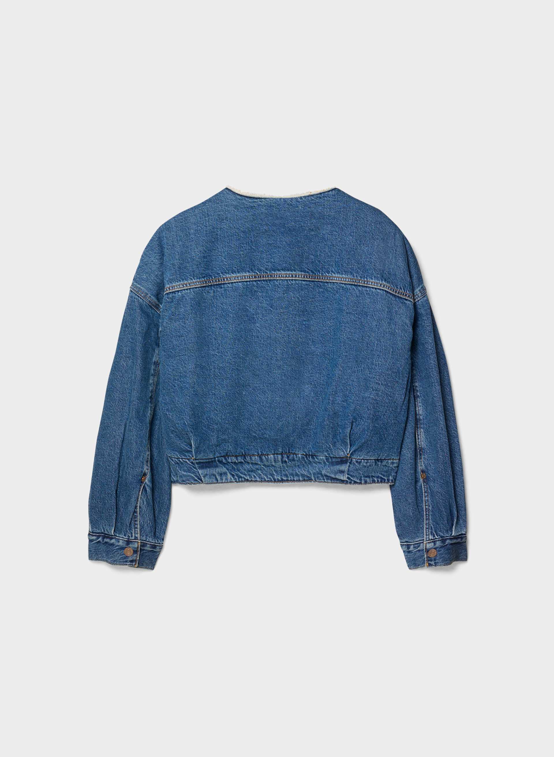 COLLARLESS CROP SHERPA TRUCKER JACKET | Aritzia