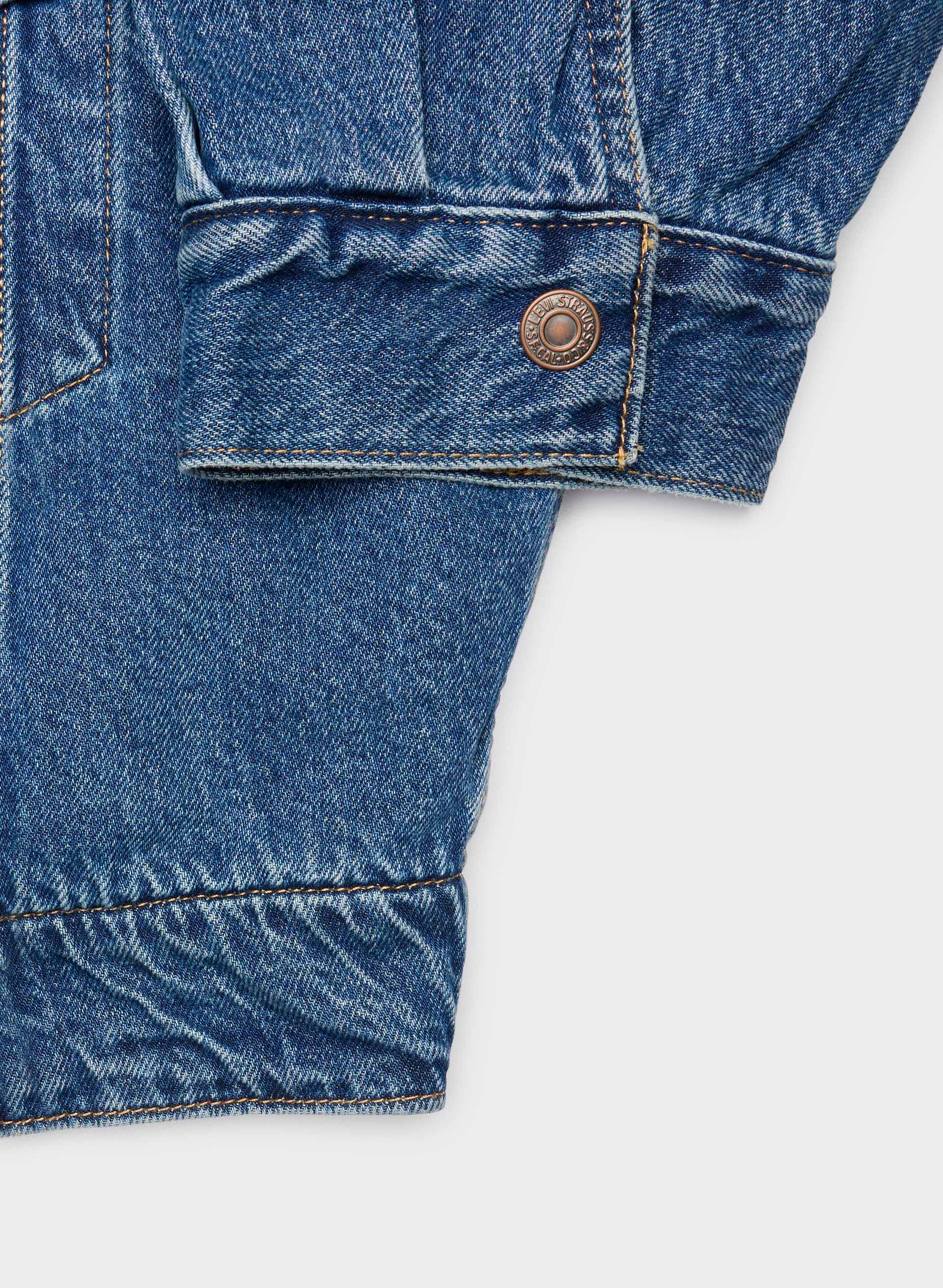 COLLARLESS CROP SHERPA TRUCKER JACKET | Aritzia