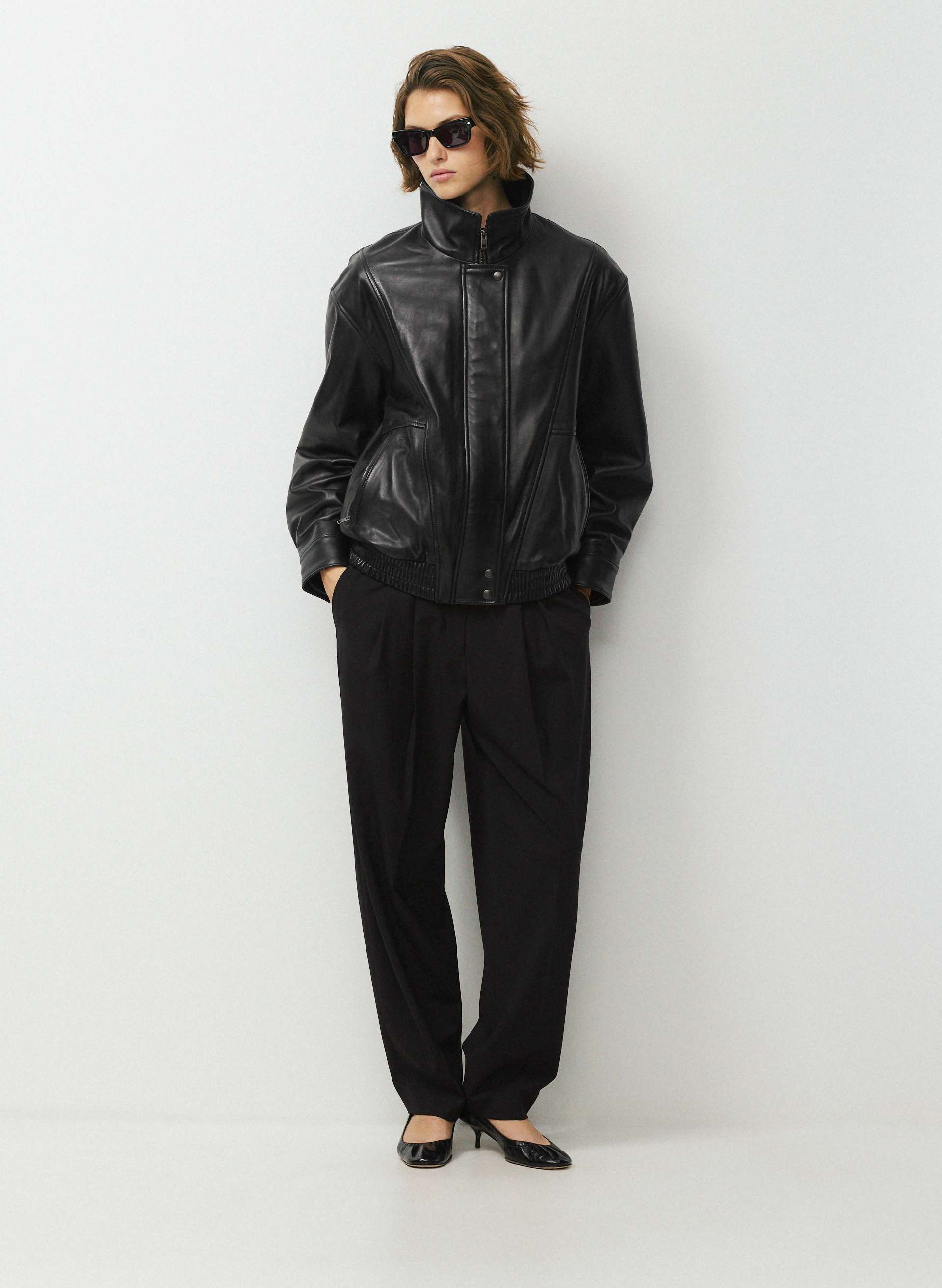 RAE BOMBER - LEATHER - 100% nappa leather relaxed bomber jacket. 