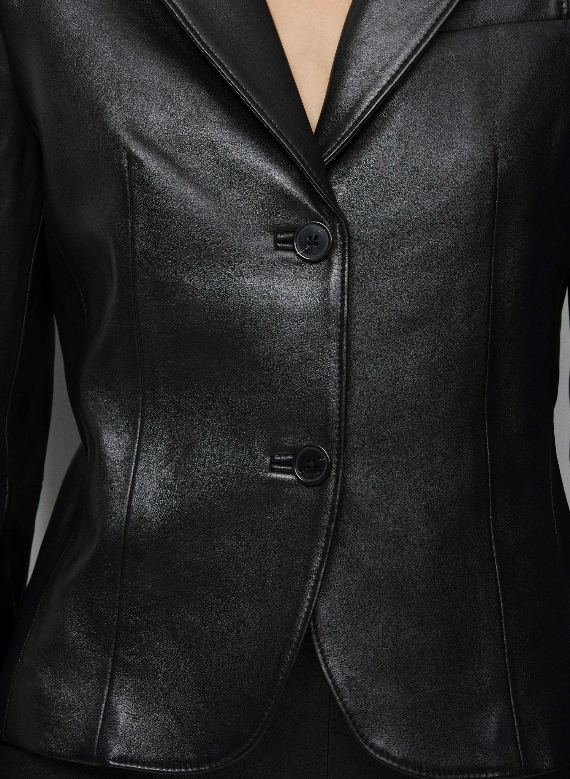 GILLIAN BLAZER | Aritzia