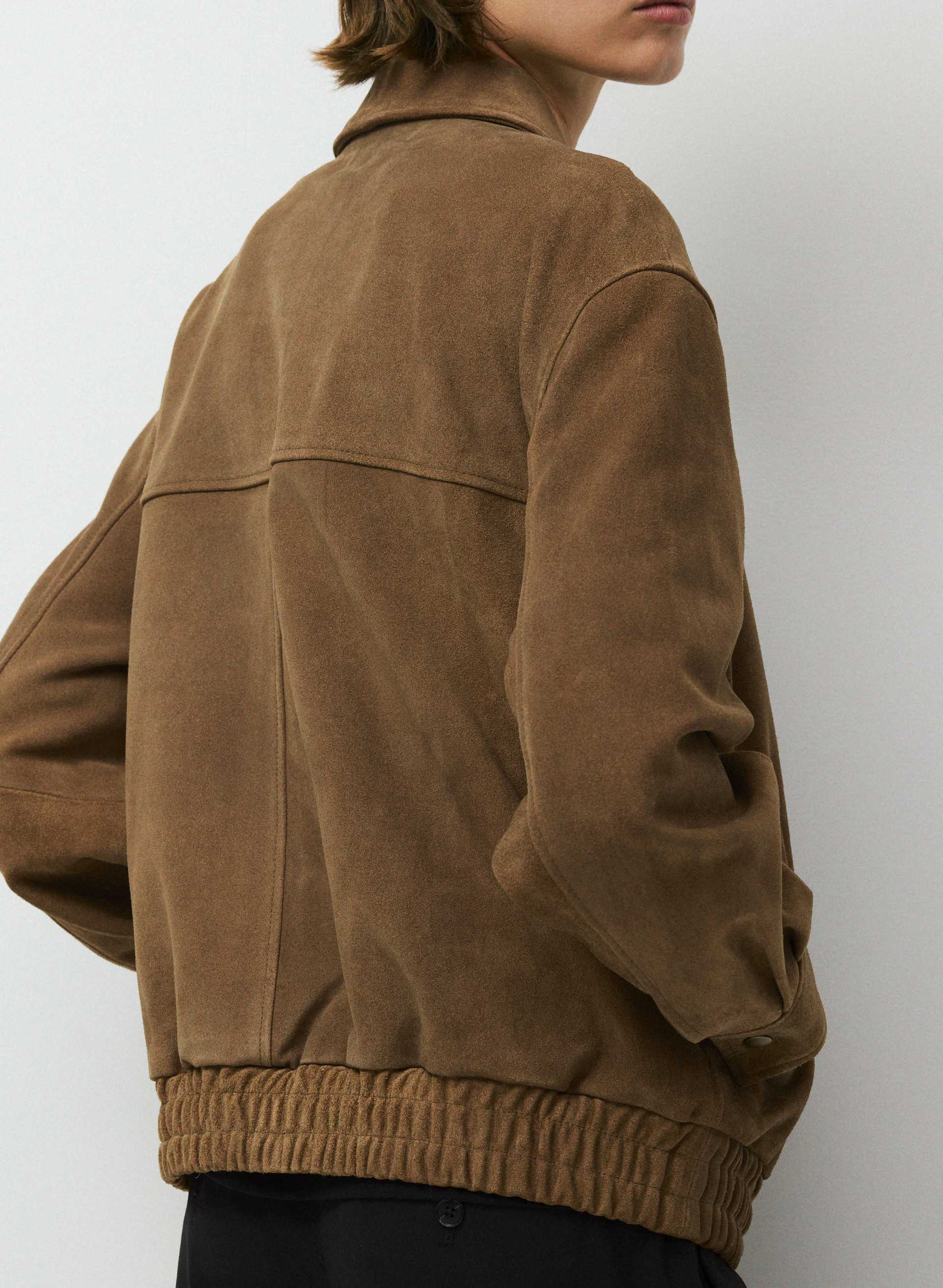 JONES BOMBER | Aritzia