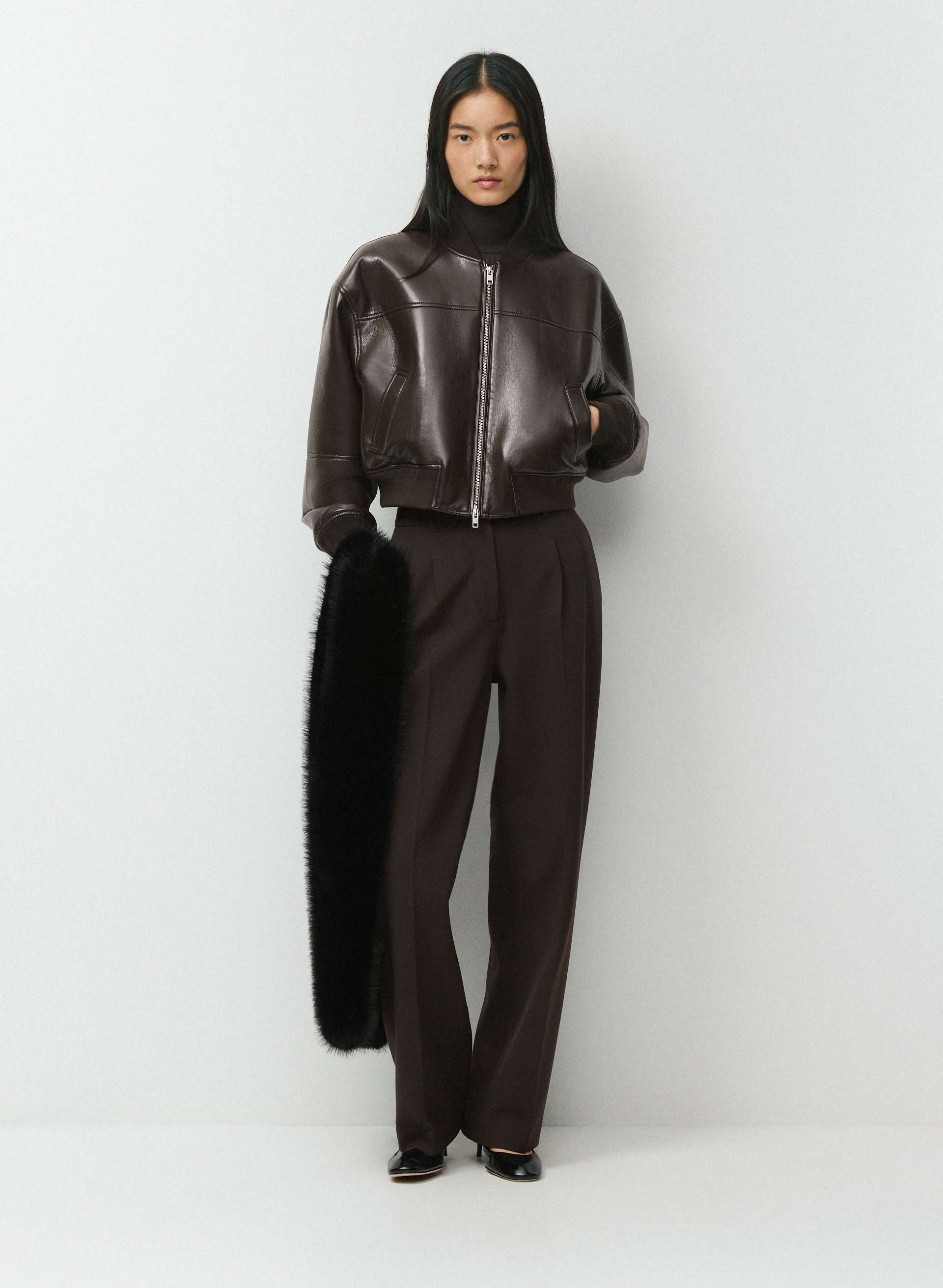 SYNERGY BOMBER | Aritzia