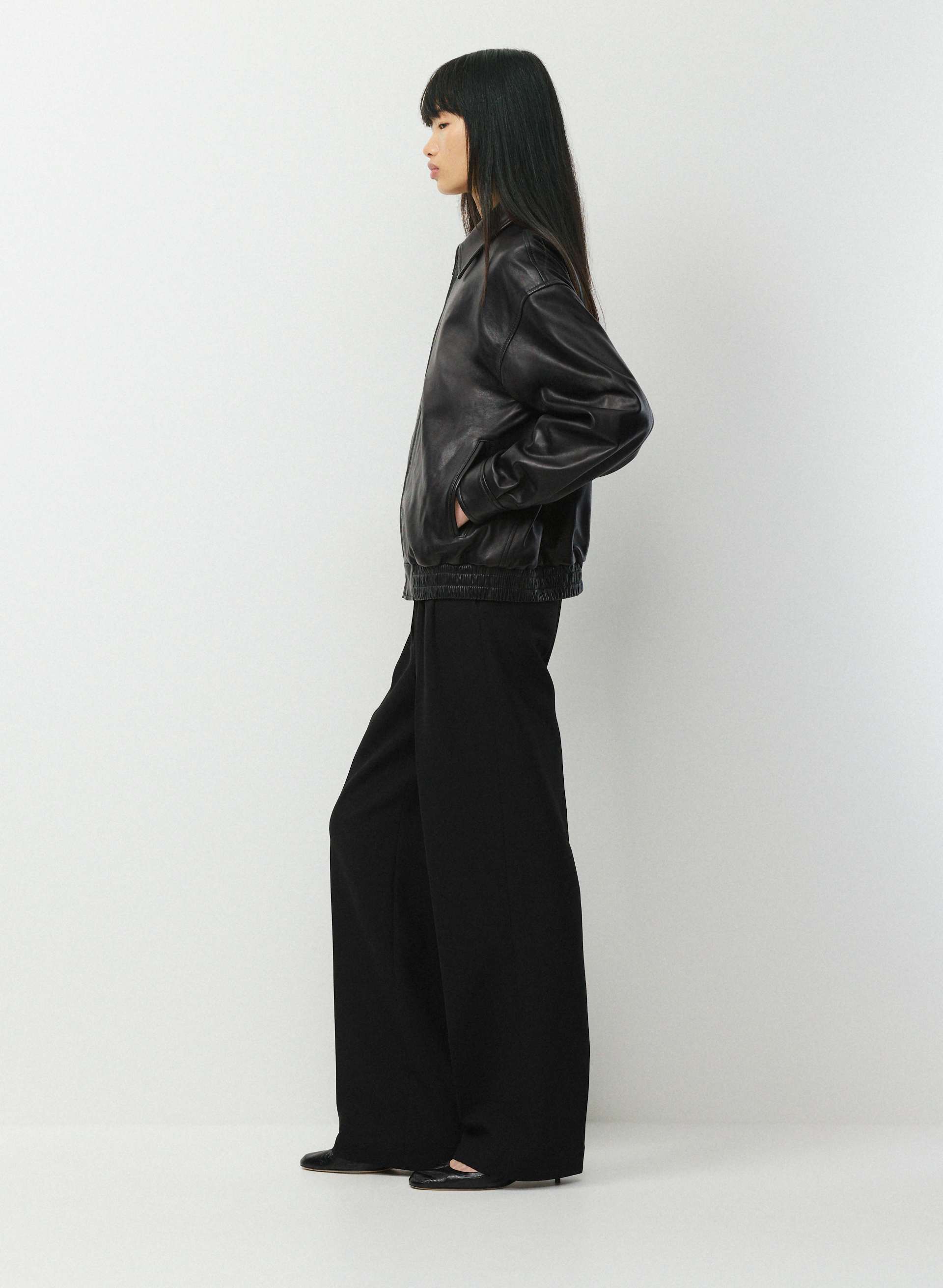 NEW JONES BOMBER | Aritzia