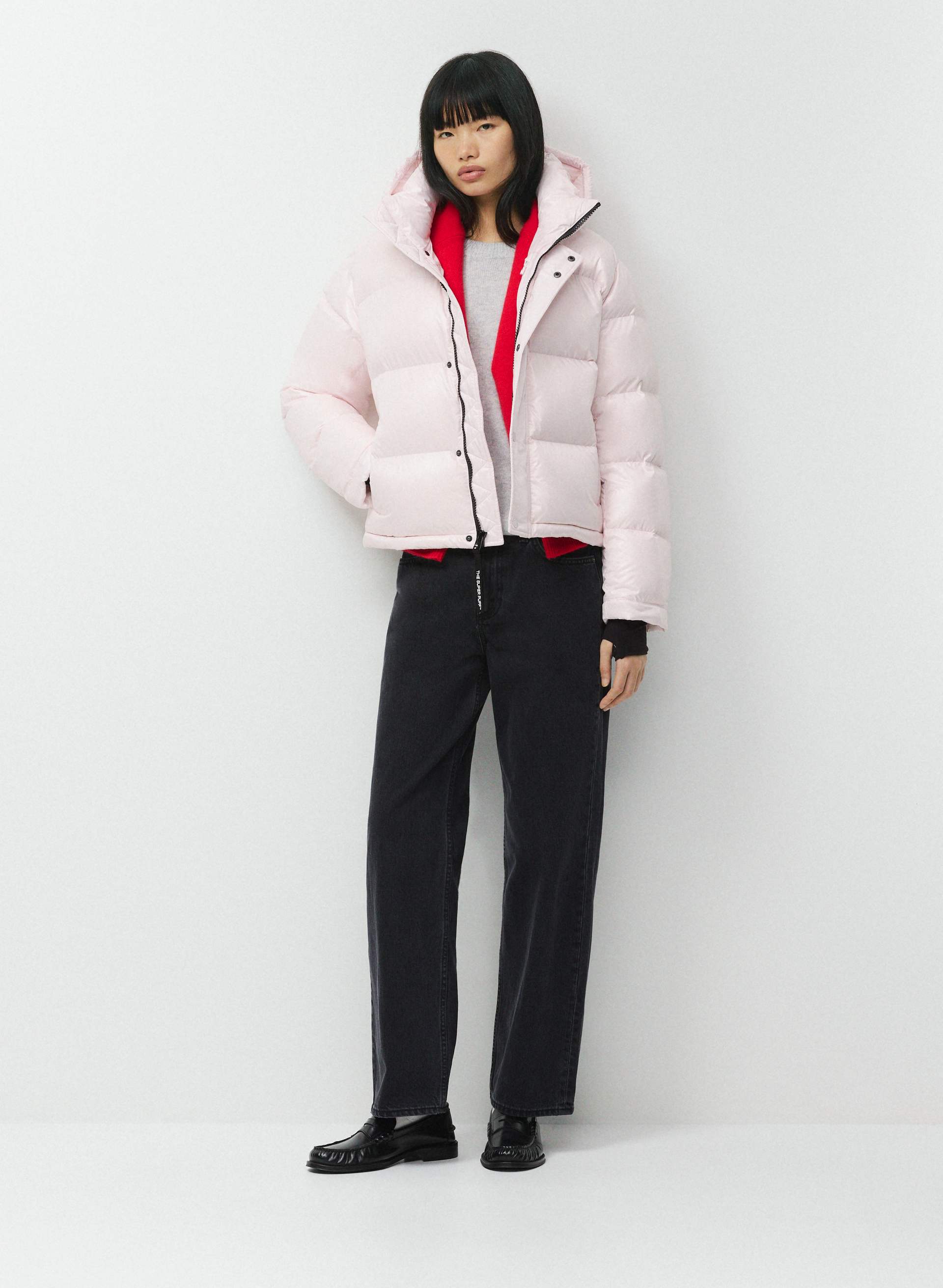 THE SUPER PUFF™ SHORTY - HI-GLOSS - Hi-Gloss French taffeta above-hip 800+ fill-power premium down puffer jacket. 