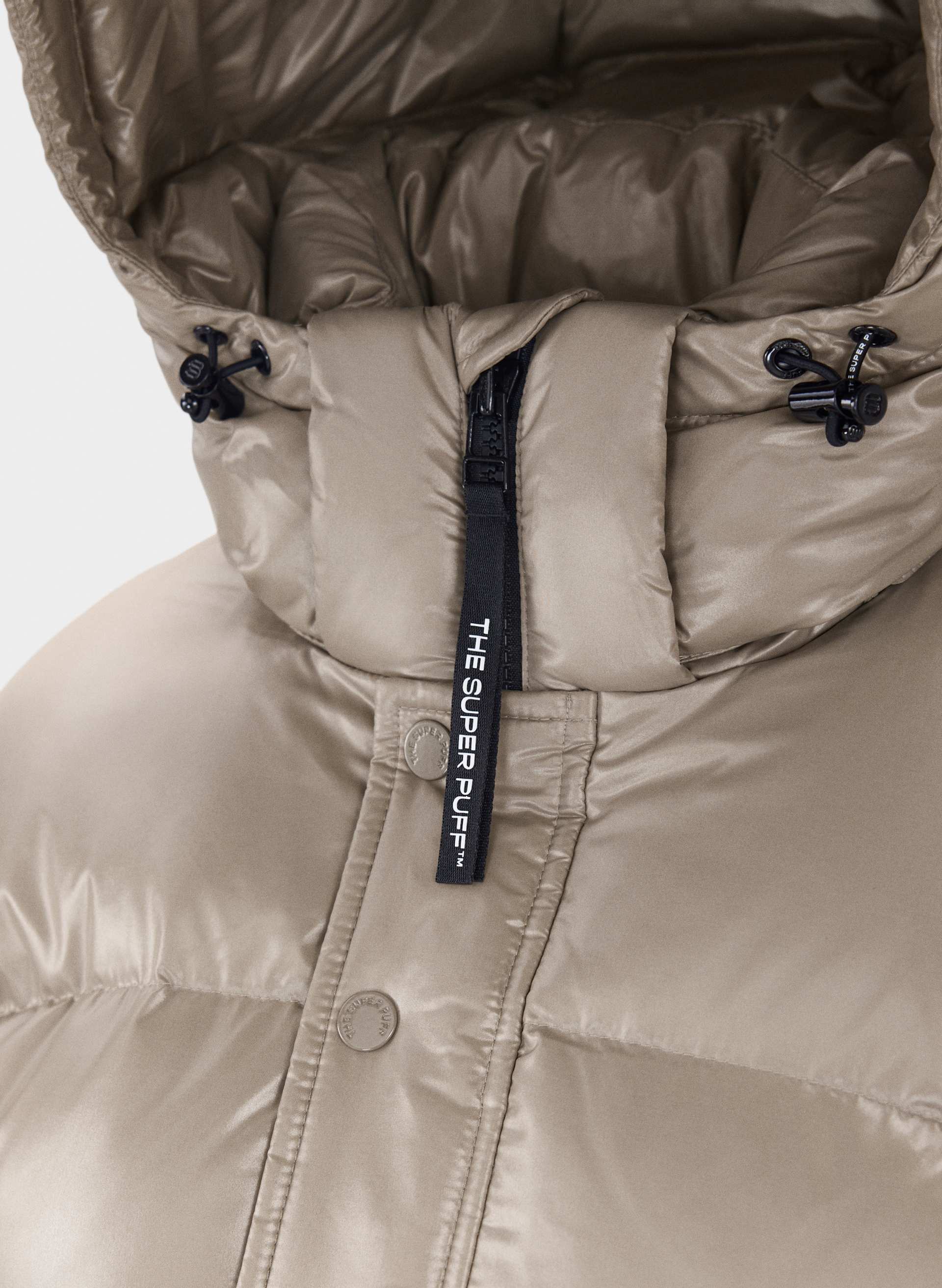 THE SUPER PUFF™ SHORTY | Aritzia