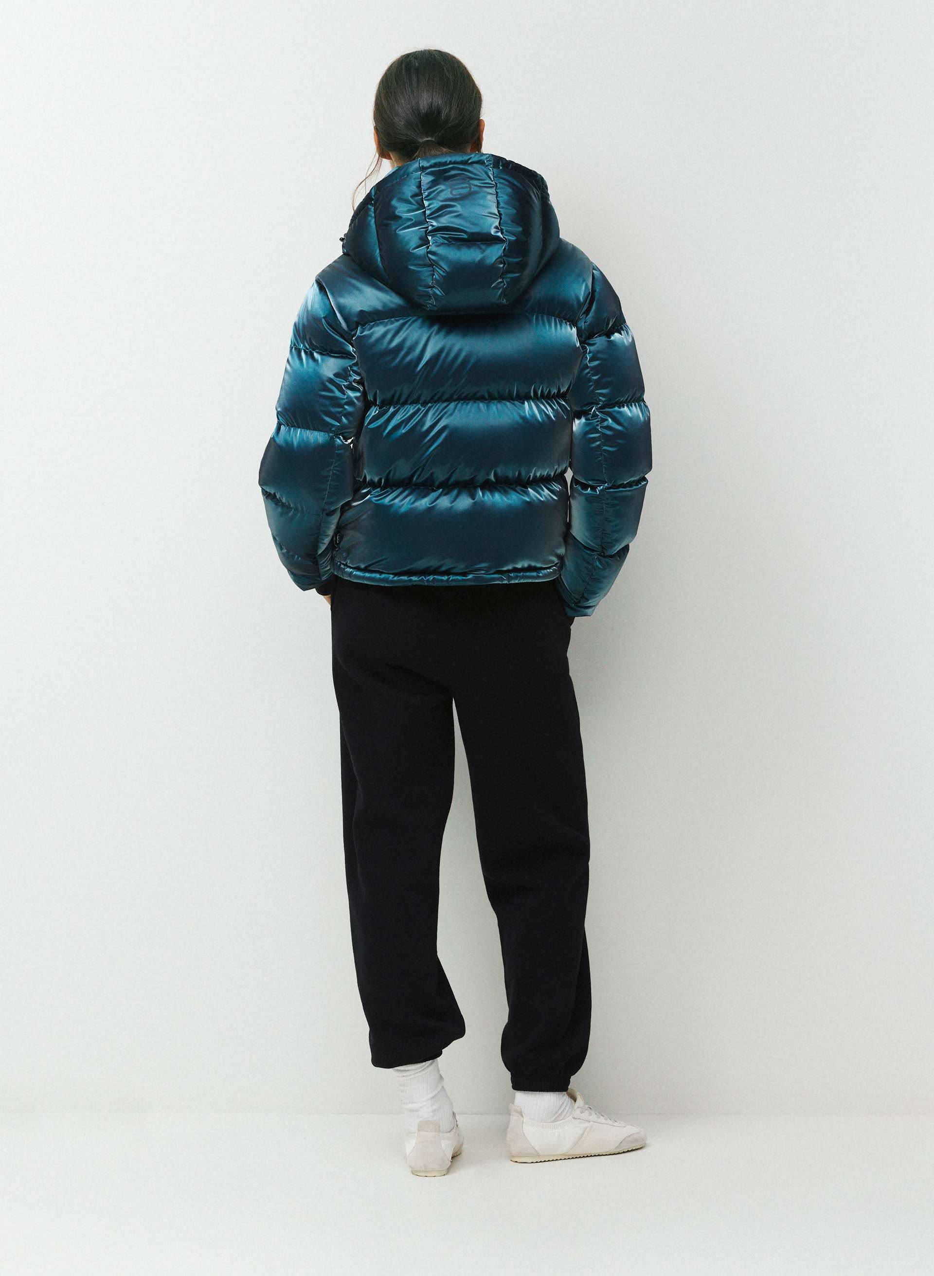 THE SUPER PUFF™ SHORTY | Aritzia