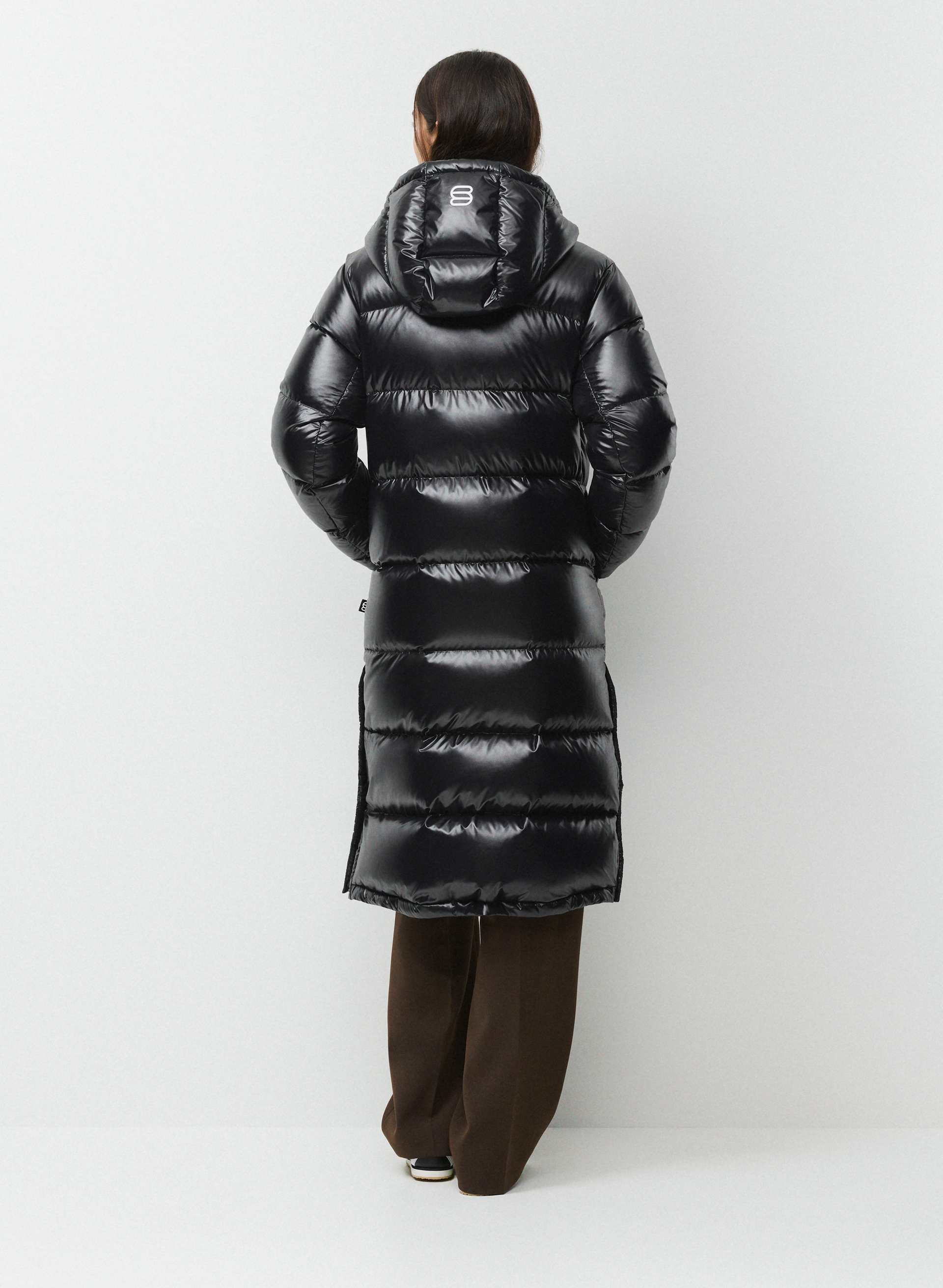 The Super Puff™ Long - Hi-Gloss | Aritzia US