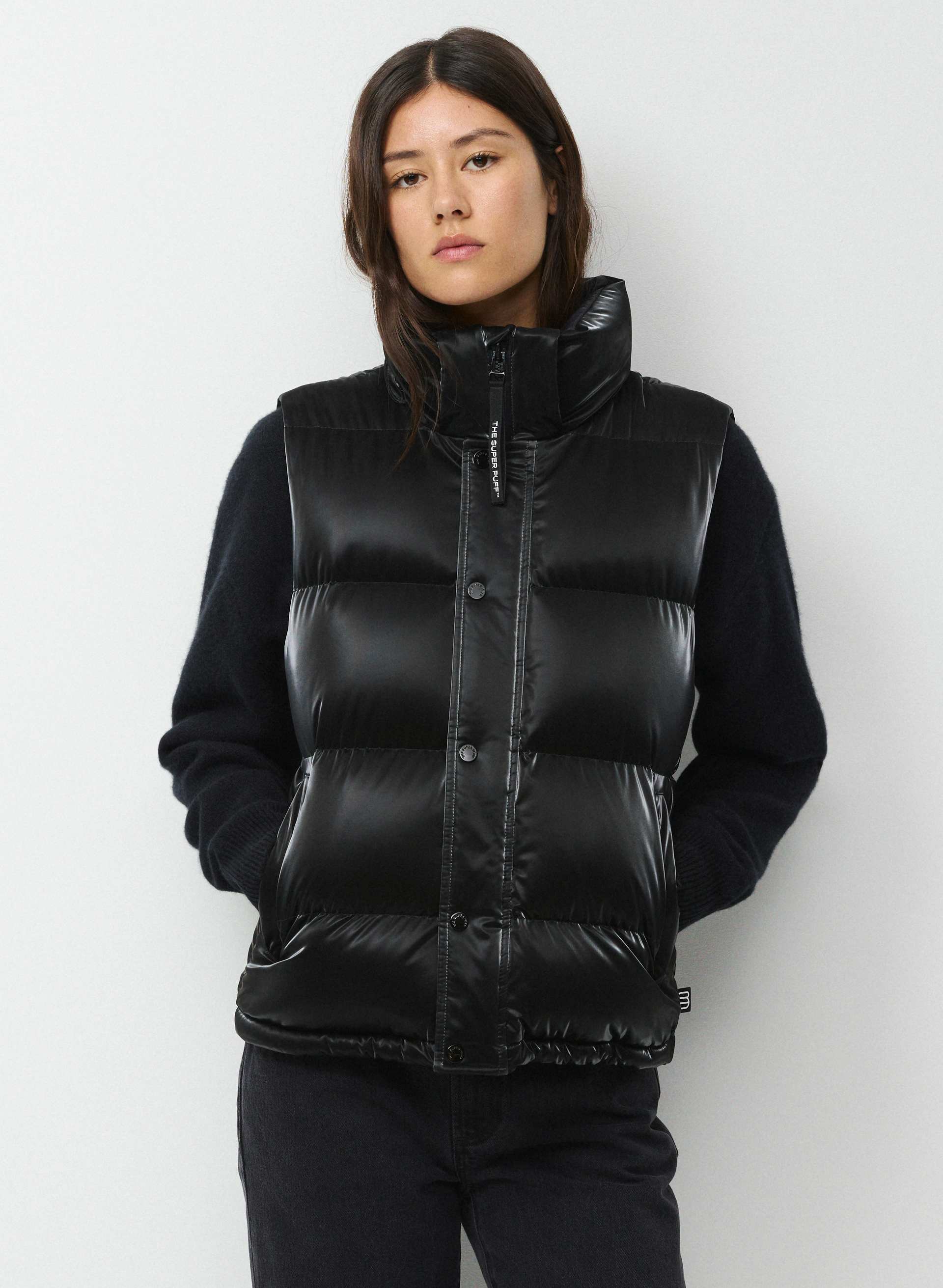 THE SUPER PUFF™ VEST | Aritzia