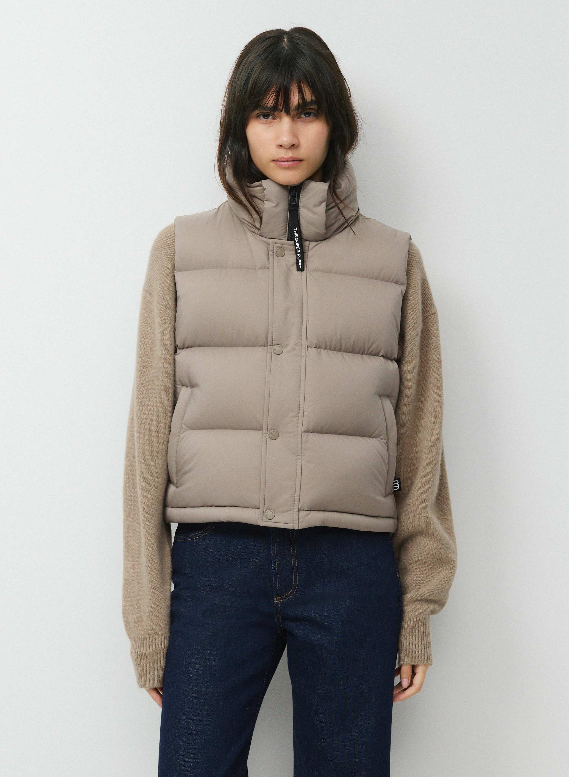 THE SUPER PUFF™ SHORTY VEST | Aritzia