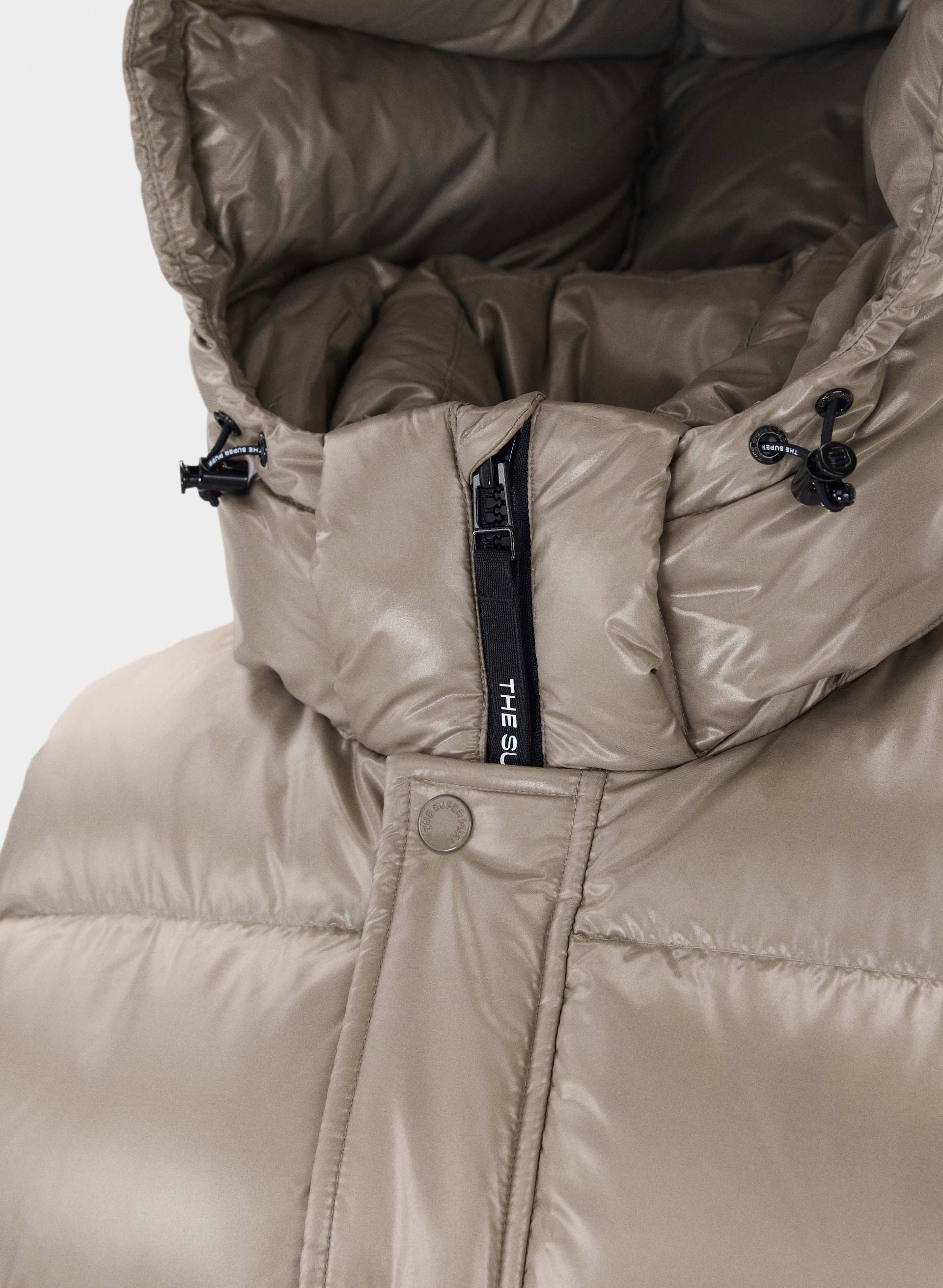 THE SUPER PUFF™ SHORTY VEST | Aritzia
