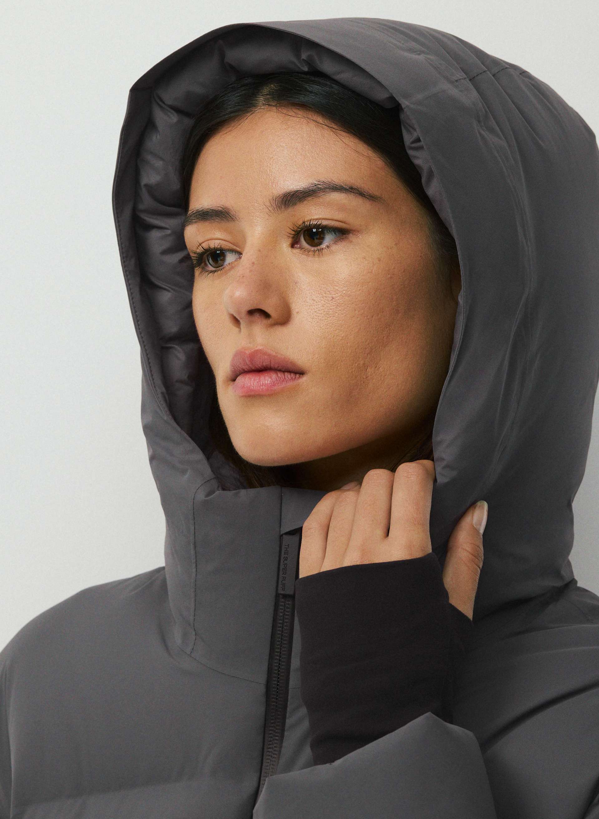 The Super Puff₂O™ Long - Rainstop™ | Aritzia INTL