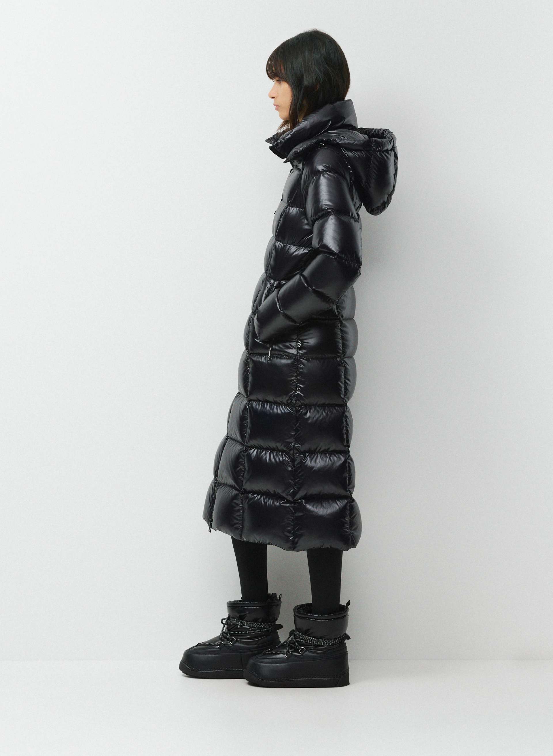 The SuperSnug Puff™ Long - Hi-Gloss | Aritzia CA