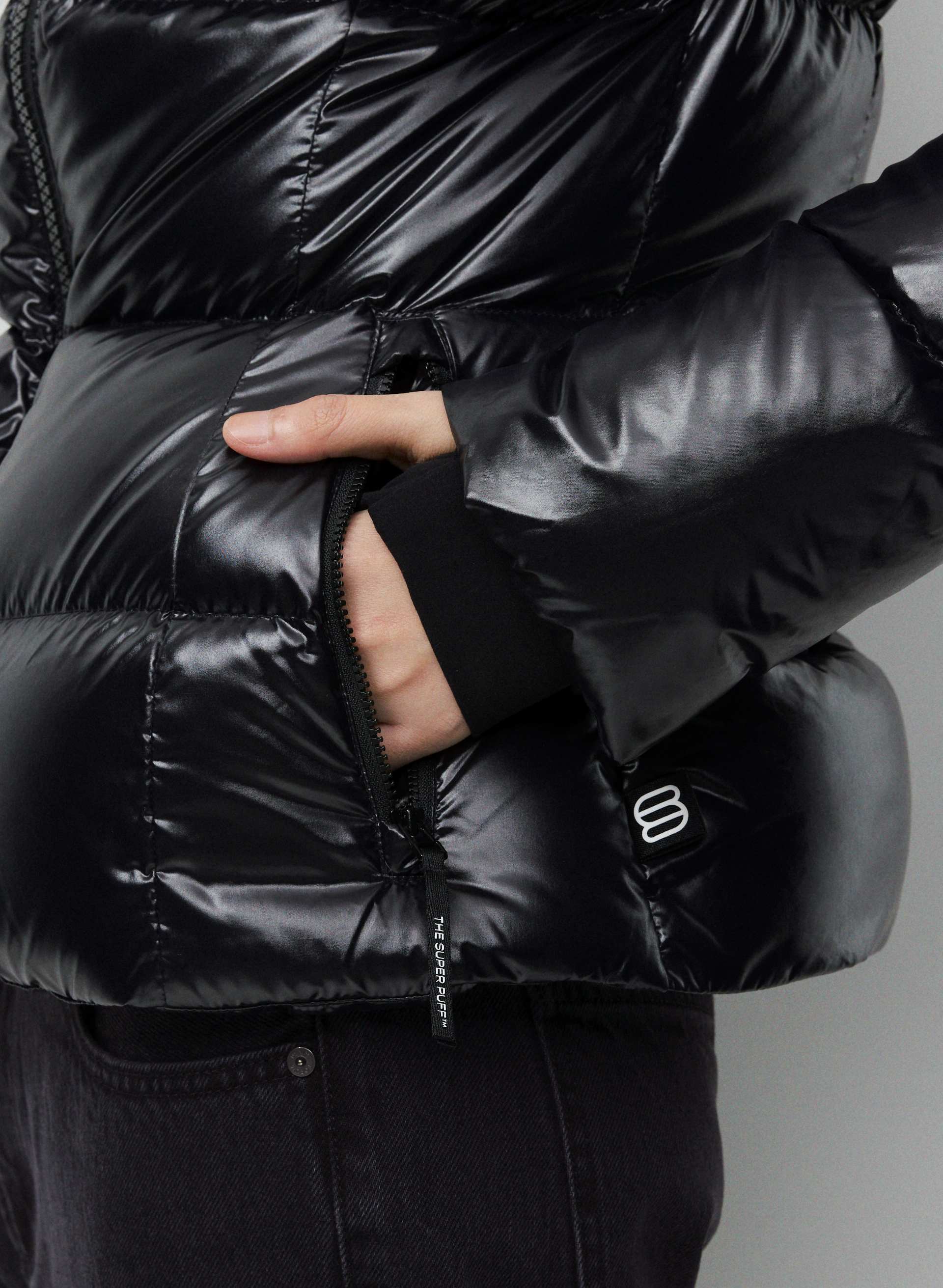 THE SUPERSNUG PUFF™ | Aritzia