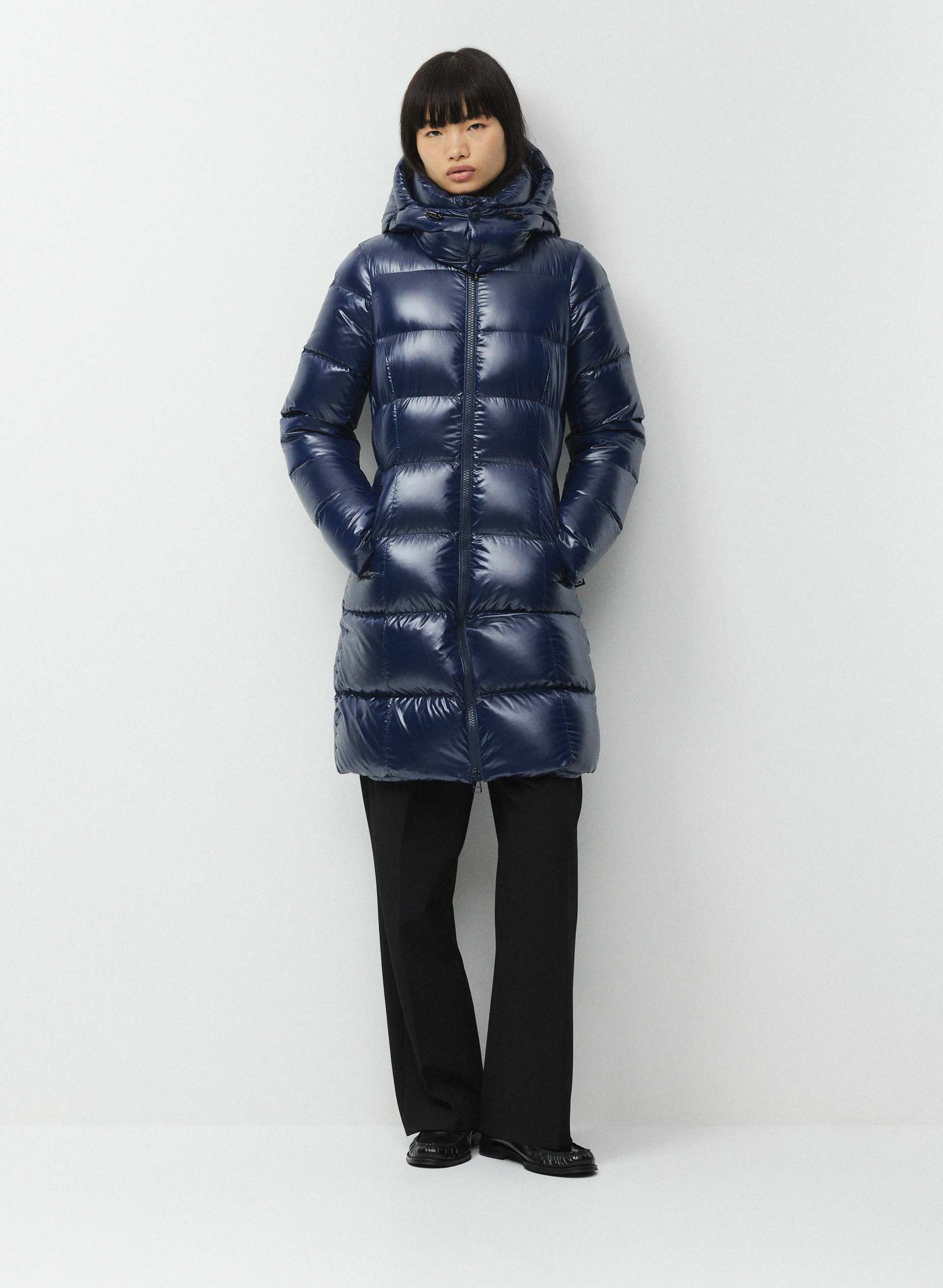 The SuperSnug Puff™ Mid - Hi-Gloss | Aritzia US