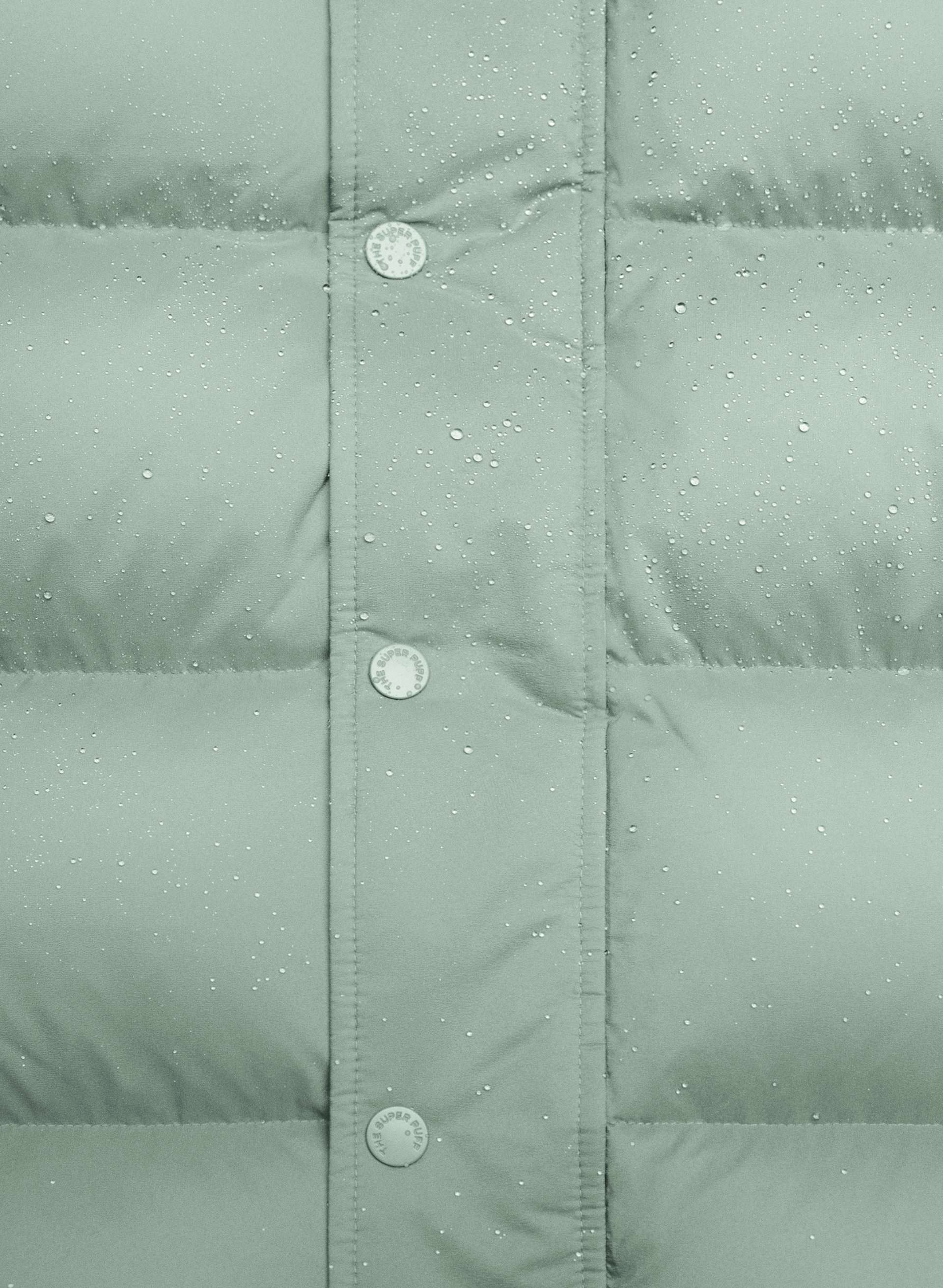 THE SUPER PUFF™ SHORTY | Aritzia