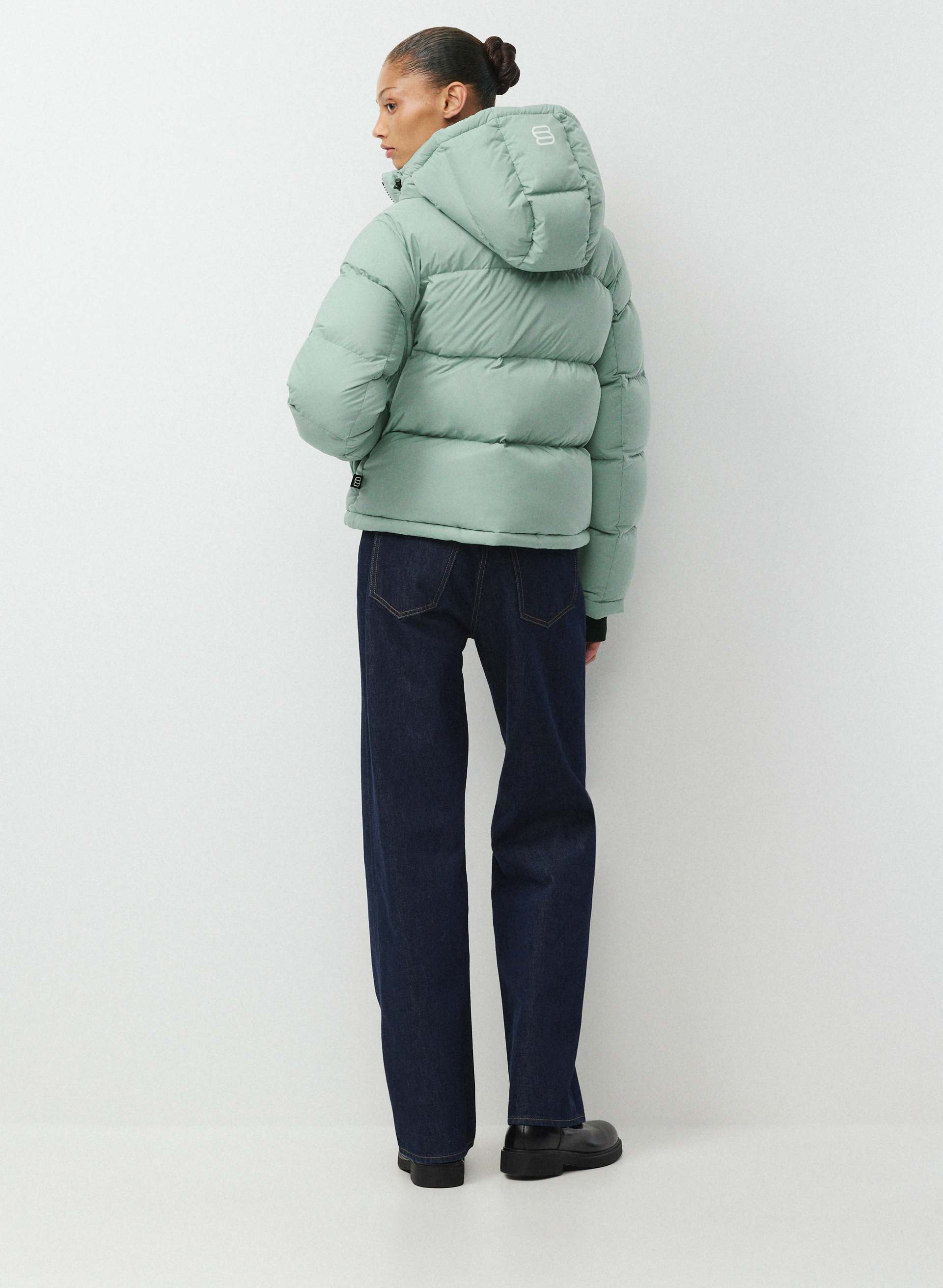 THE SUPER PUFF™ SHORTY | Aritzia