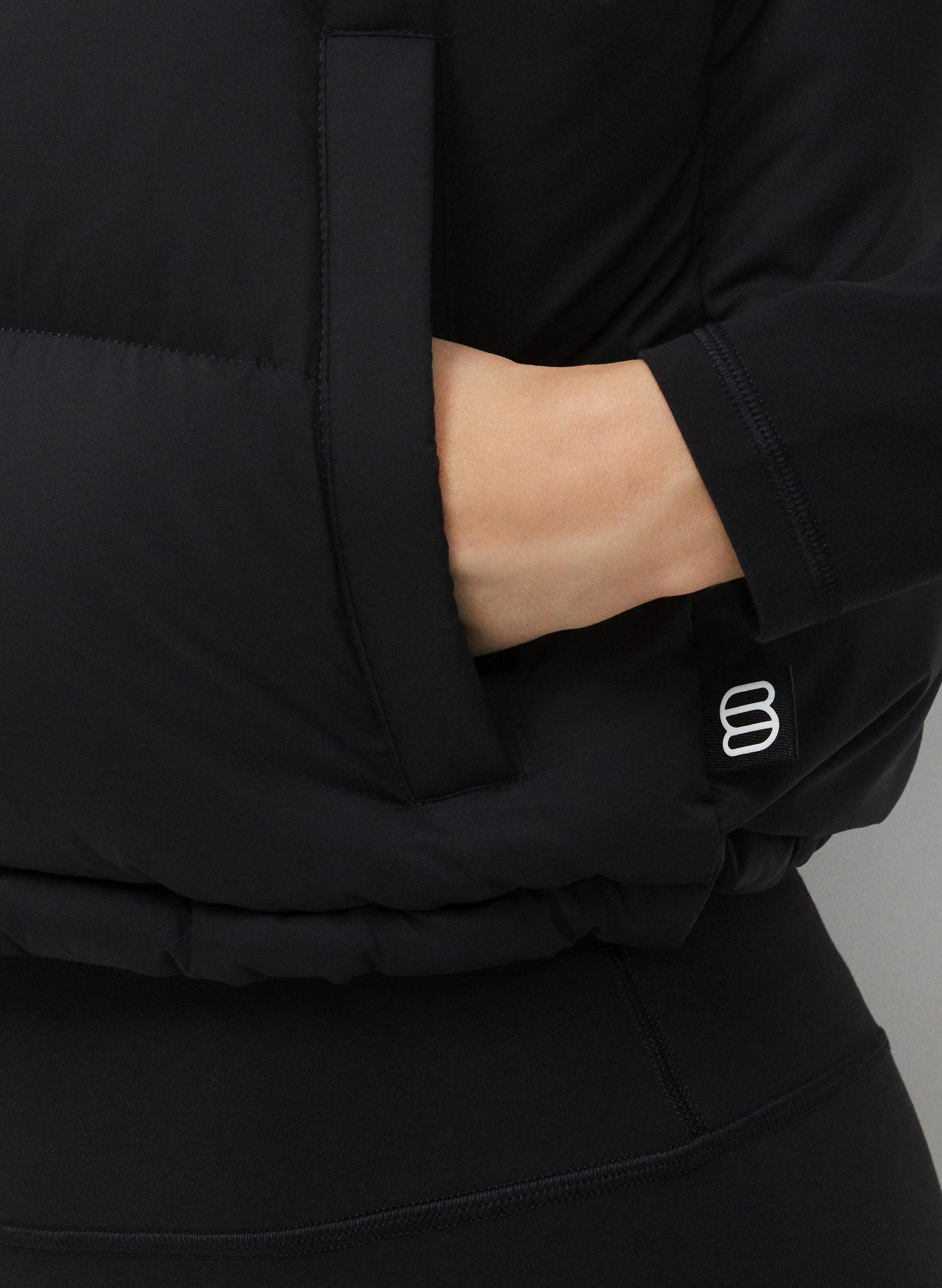 THE SUPER PUFF™ SHORTY VEST | Aritzia