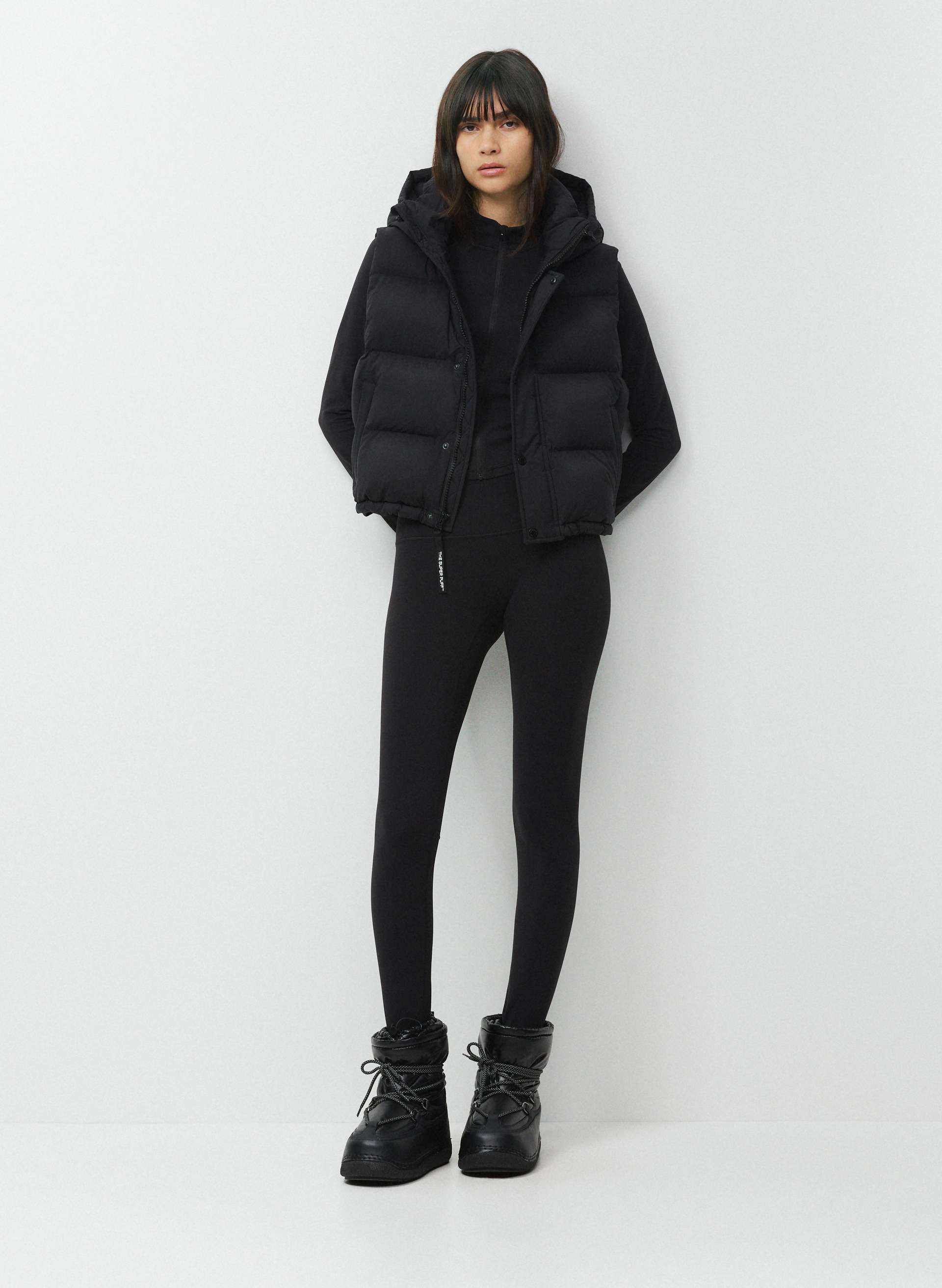 THE SUPER PUFF™ SHORTY VEST | Aritzia