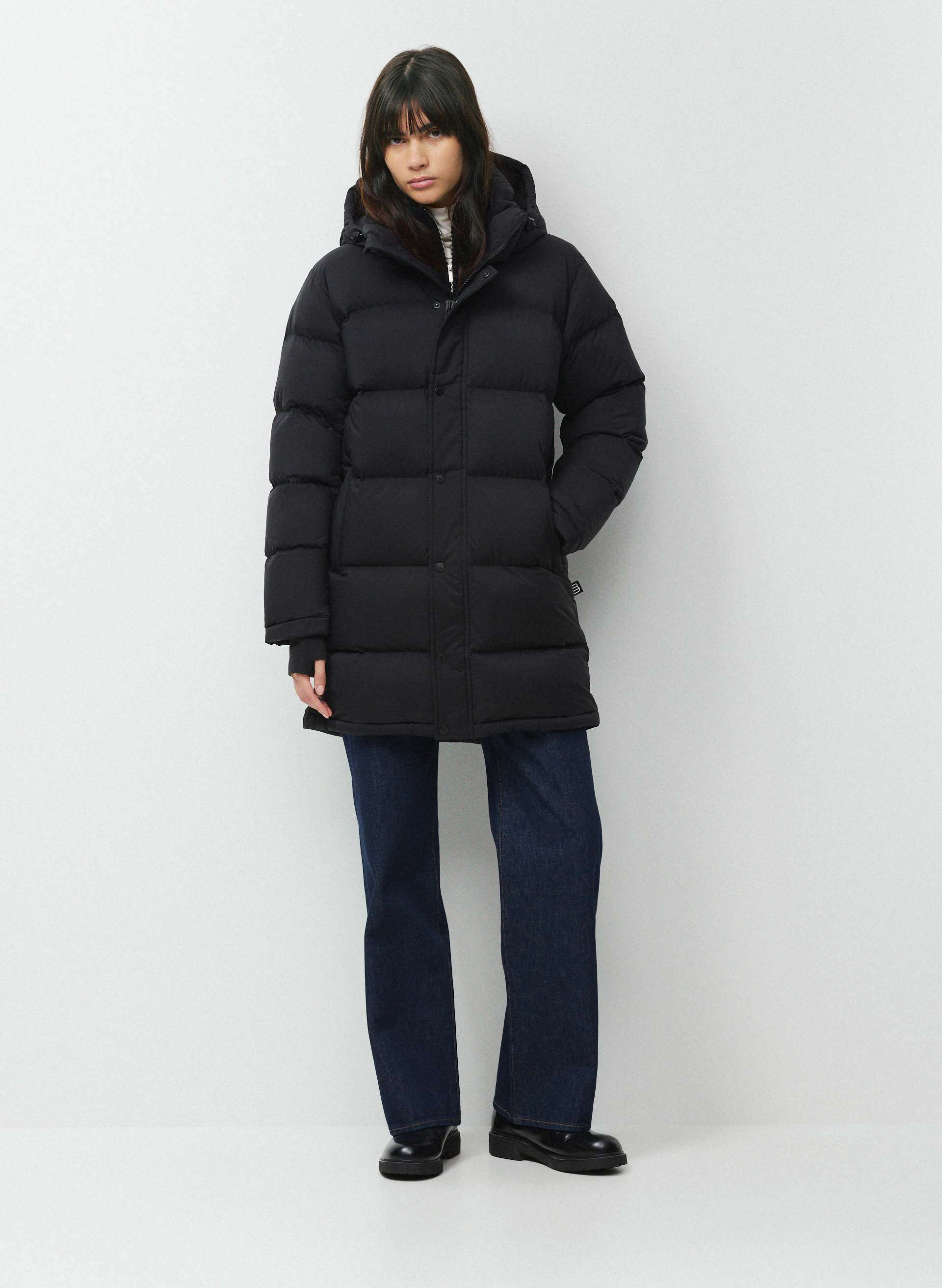The Super Puff™ Mid - cliMATTE™ | Aritzia CA