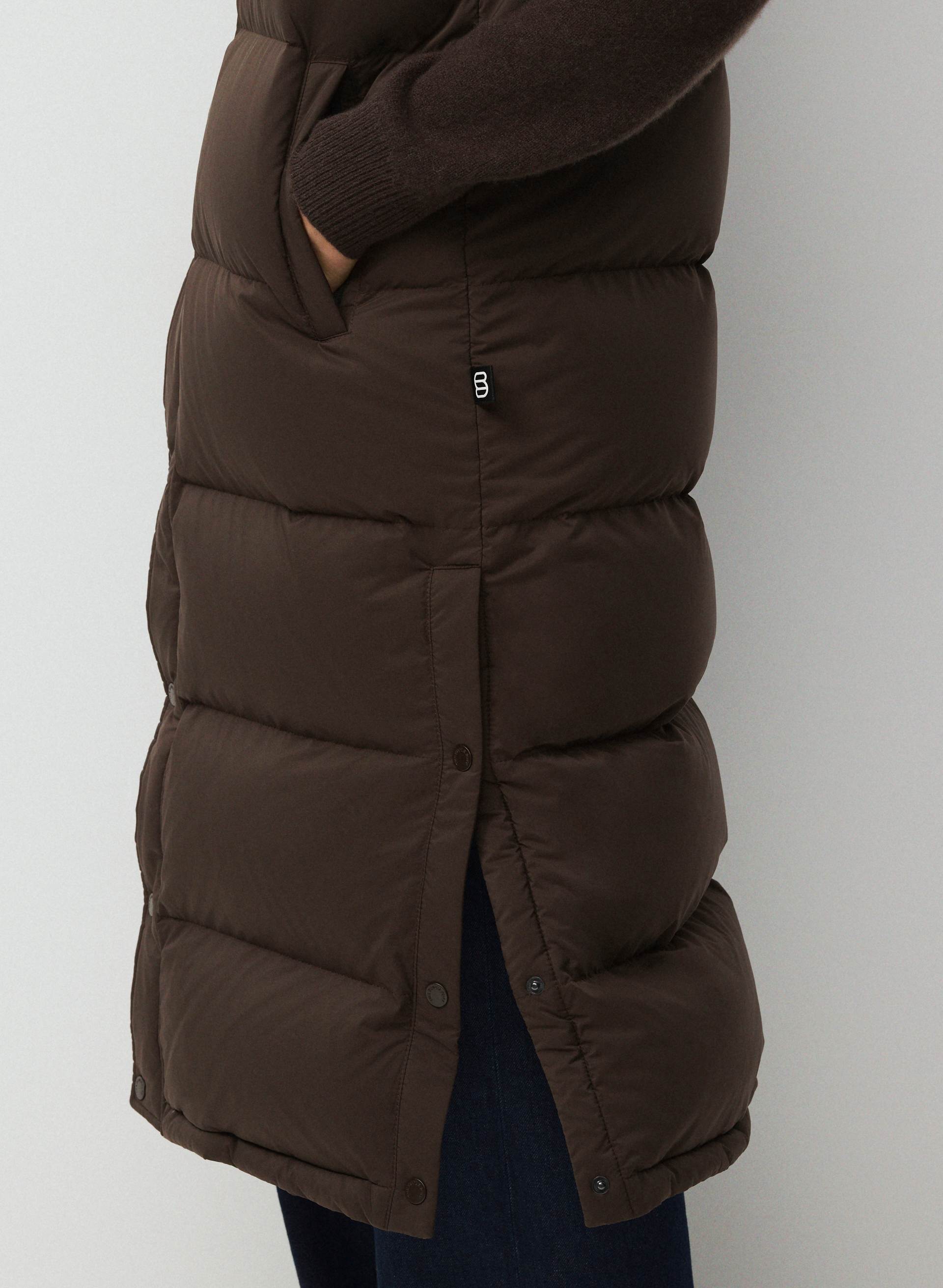 THE SUPER PUFF™ LONG VEST | Aritzia