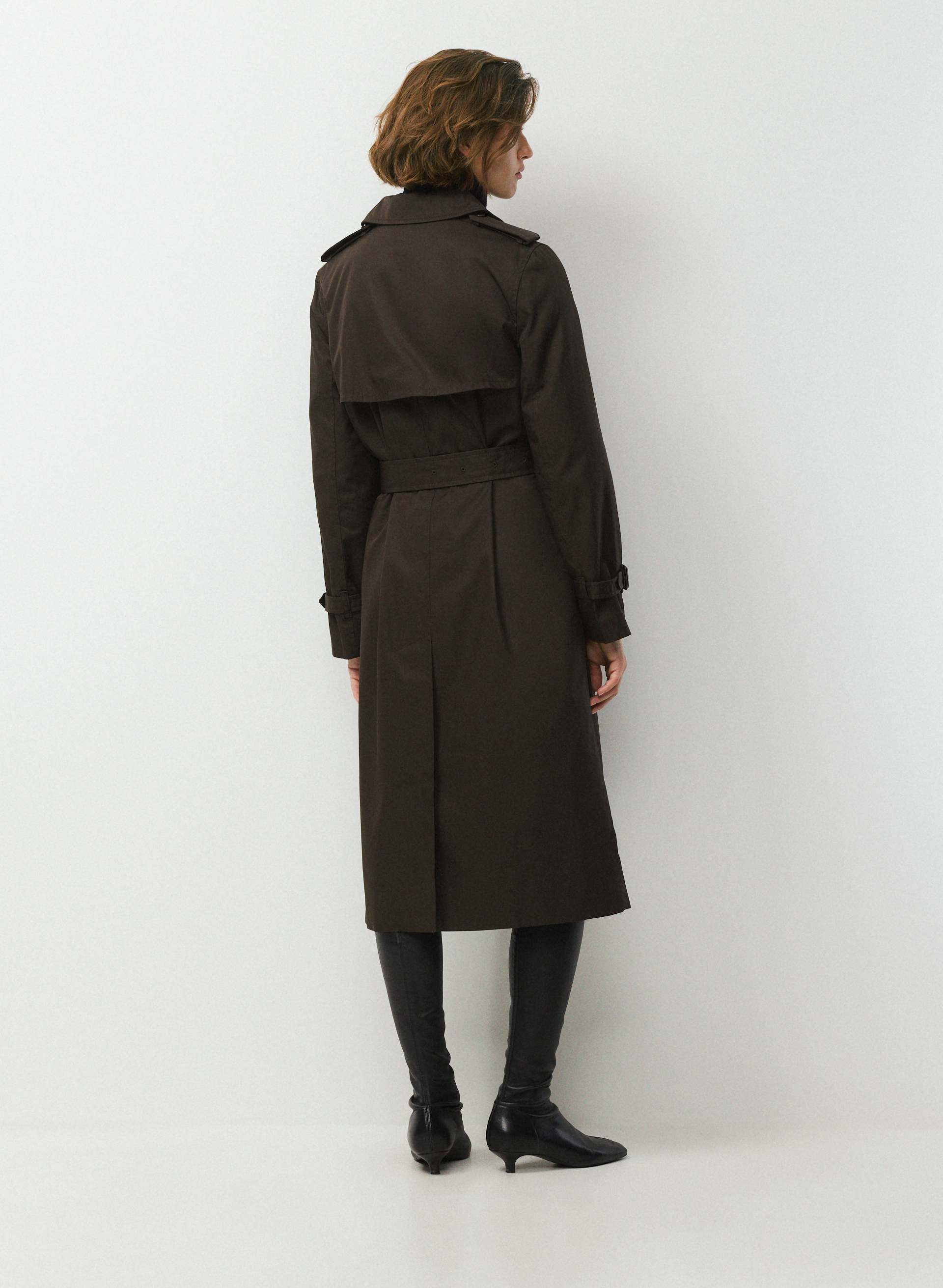 THE FINCH TRENCH COAT | Aritzia