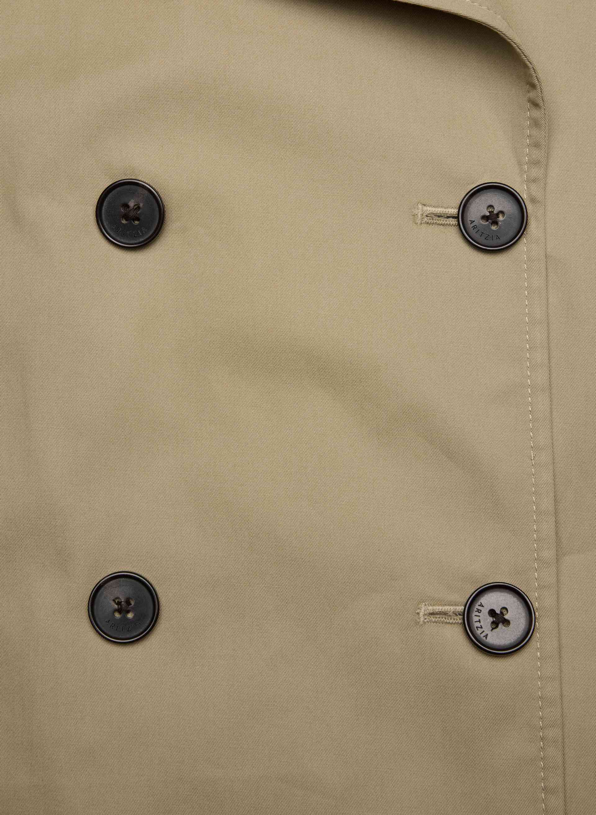 THE ESQUIRE SHORT TRENCH COAT | Aritzia