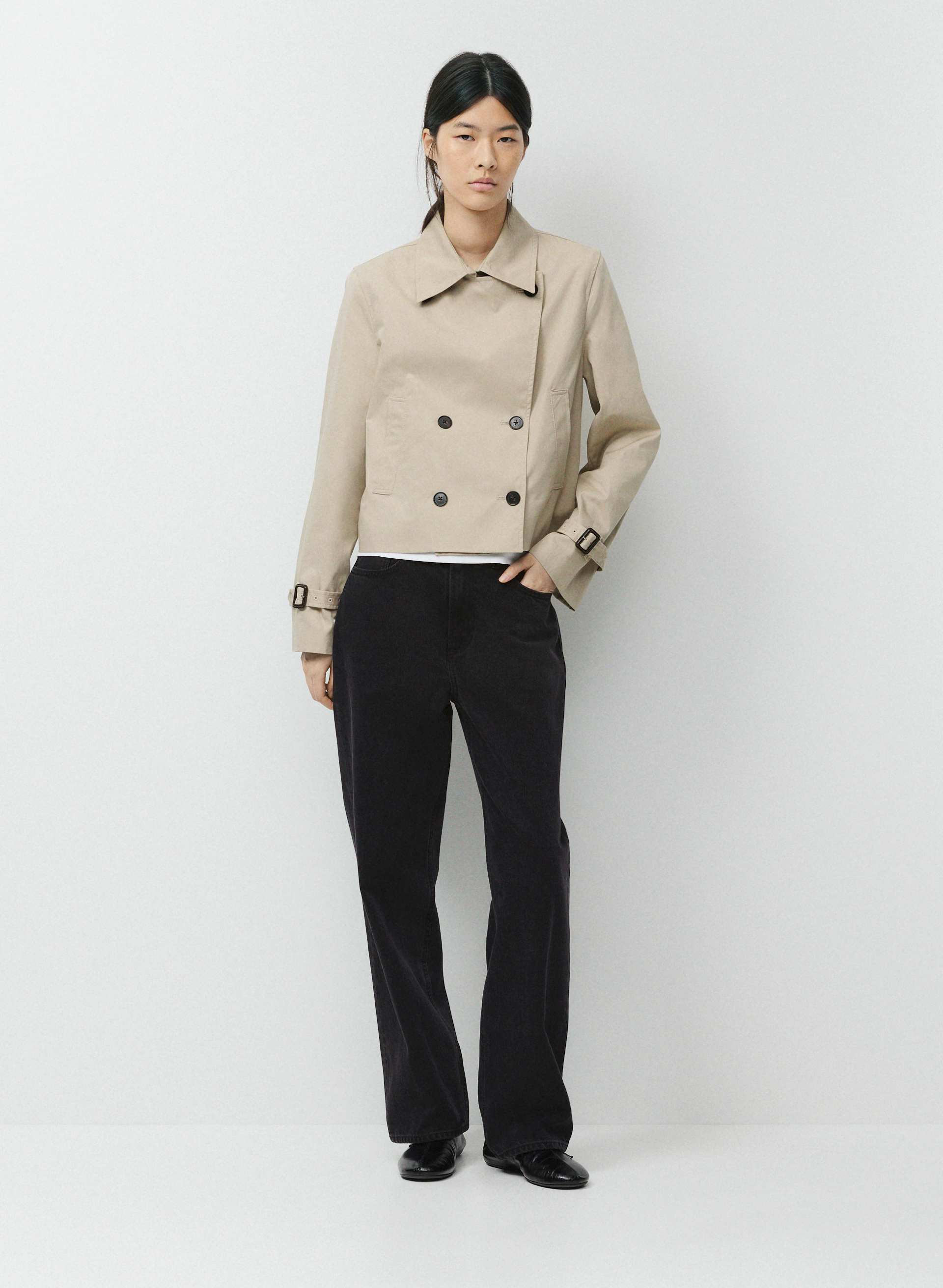 THE ESQUIRE SHORT TRENCH COAT | Aritzia