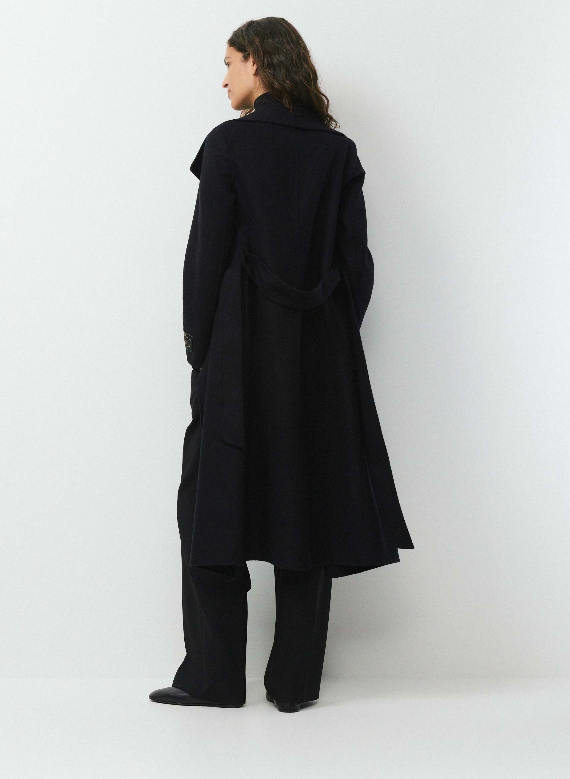 THE PORTFOLIO DOUBLE-FACED COAT | Aritzia