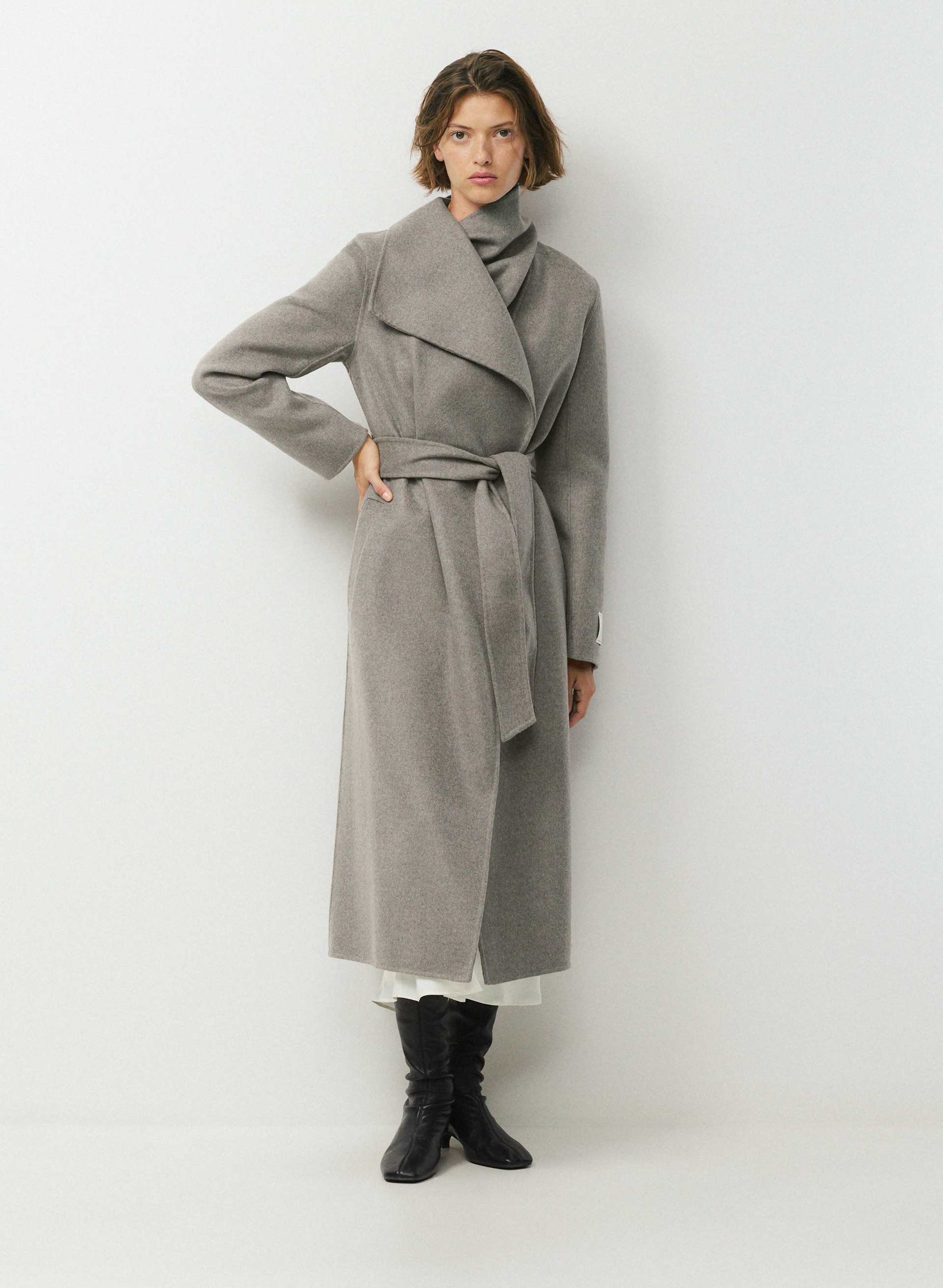 THE PORTFOLIO DOUBLE-FACED COAT | Aritzia