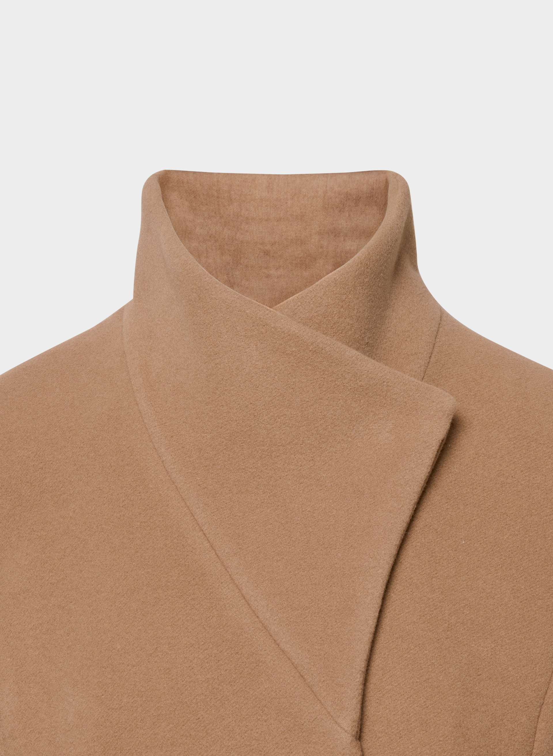 THE CONNOR LONG COAT | Aritzia