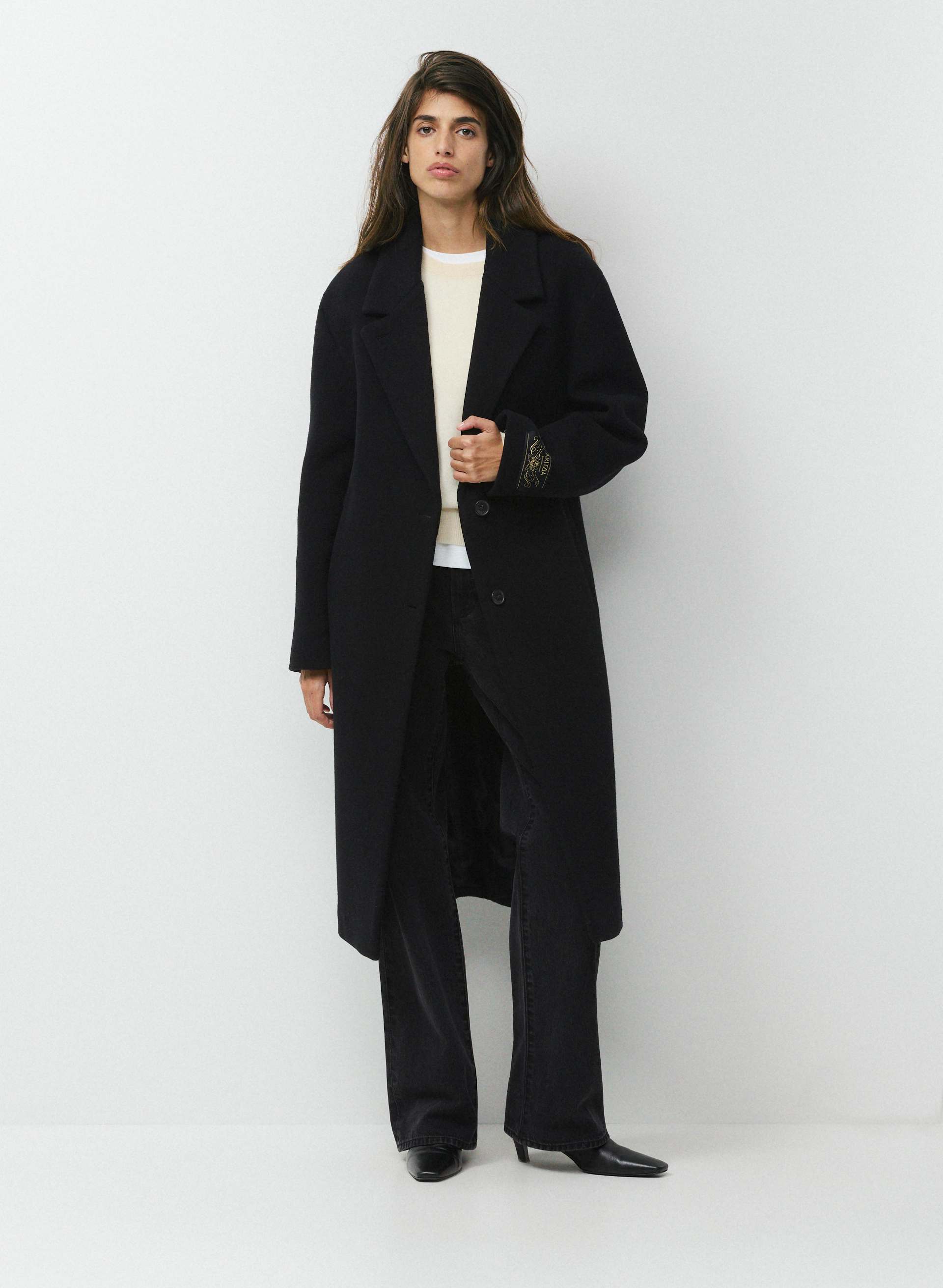 THE ONLY COAT - SOFT WOOL CASHMERE - Relaxed Italian soft wool-cashmere coat. 