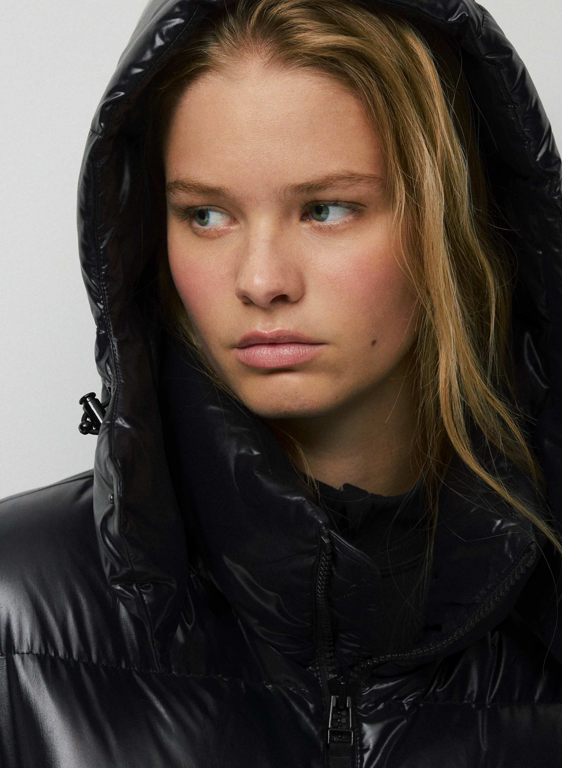 THE SUPER RESORT PUFF™ | Aritzia