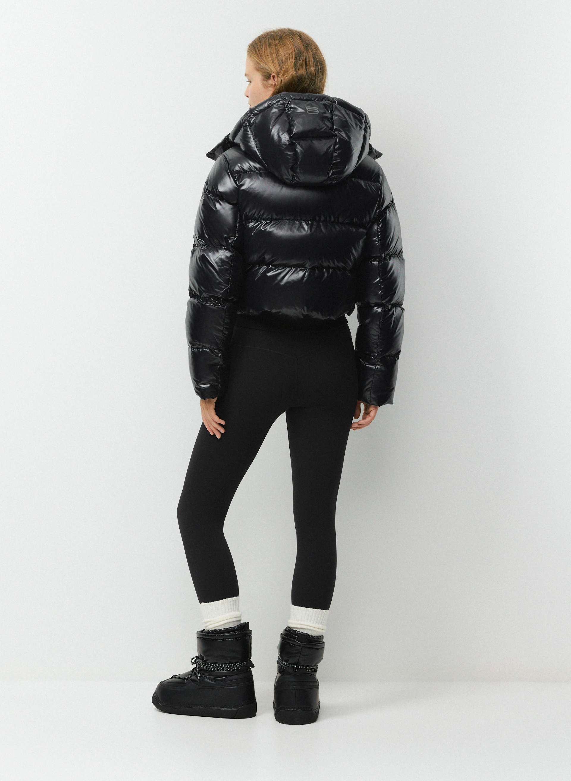 THE SUPER RESORT PUFF™ | Aritzia