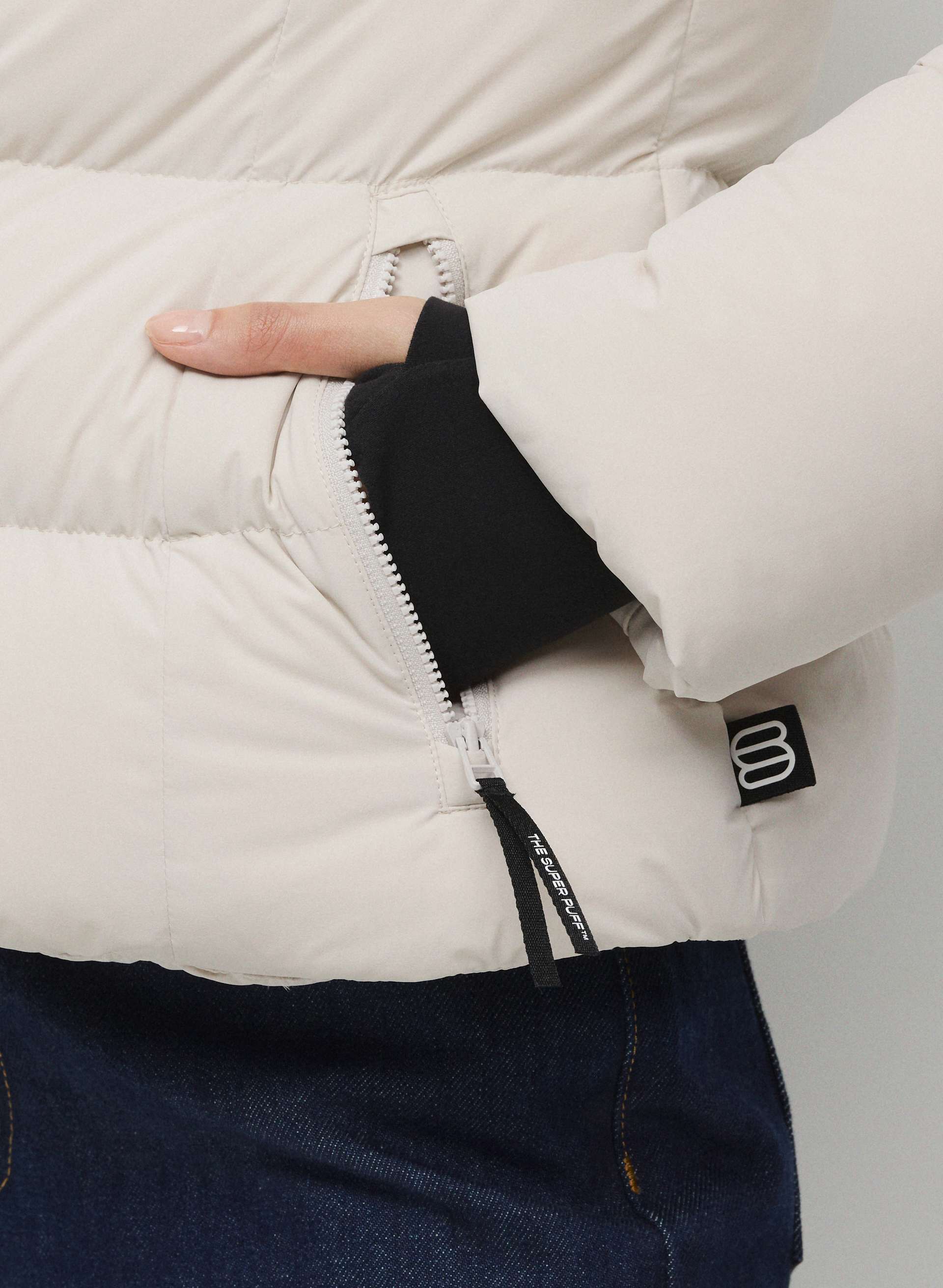 THE SUPERSNUG PUFF™ | Aritzia