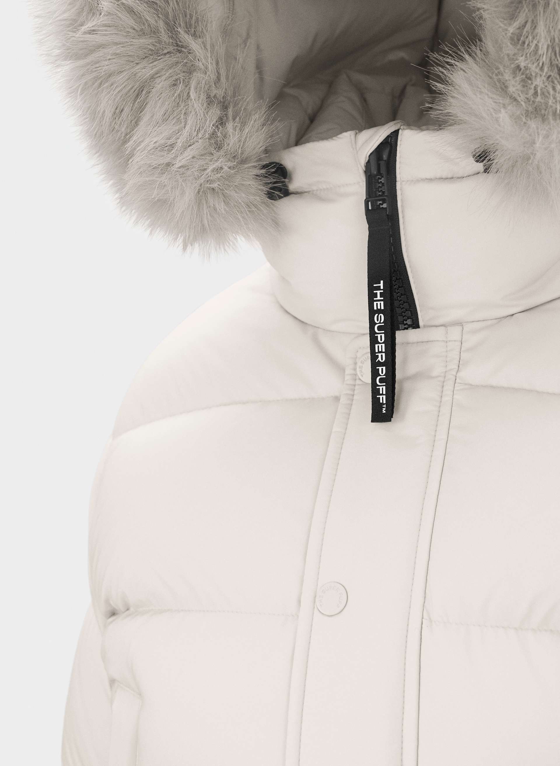 THE SUPER CHALET PUFF™ | Aritzia
