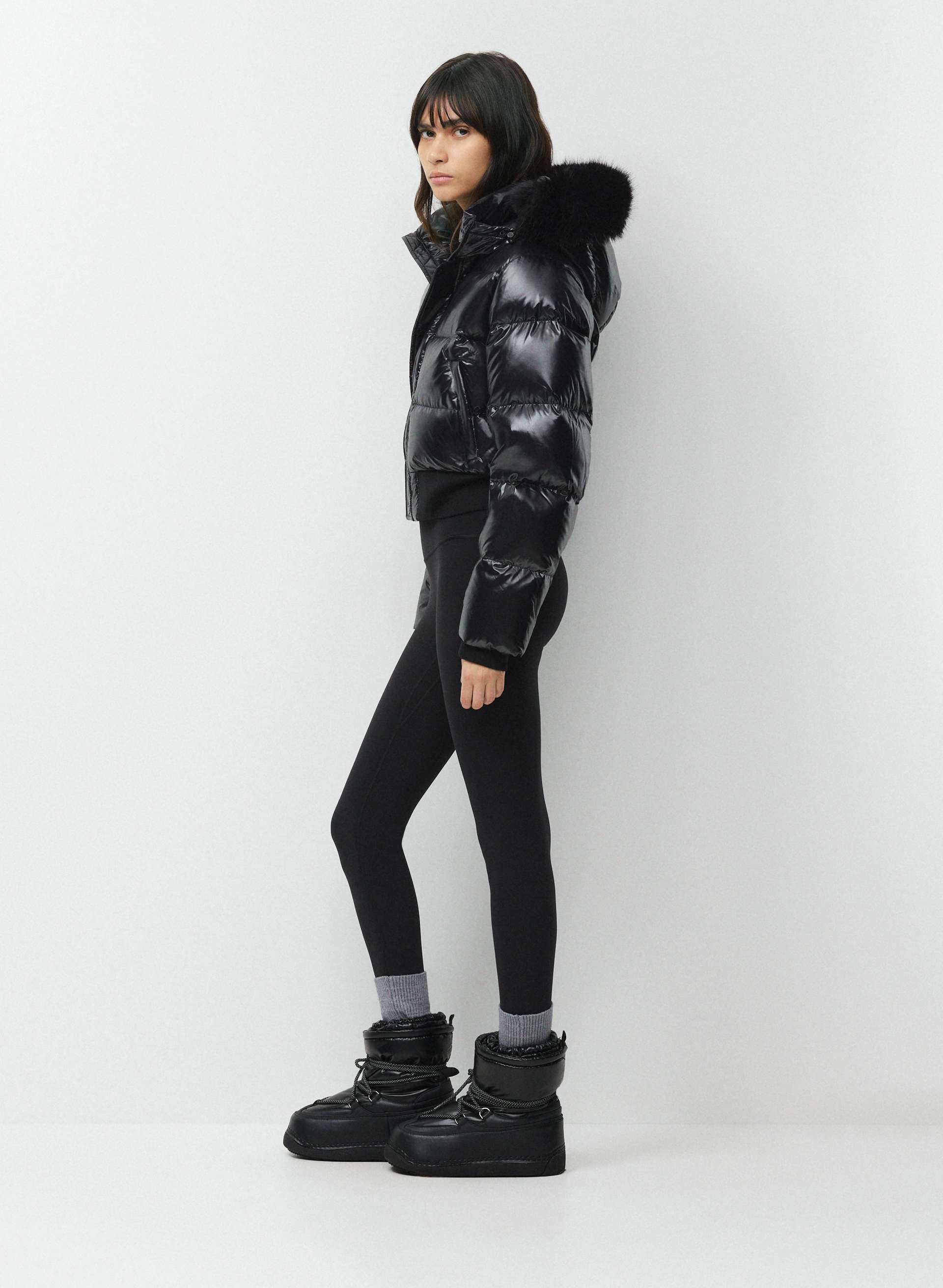 THE SUPER CHALET PUFF™ | Aritzia