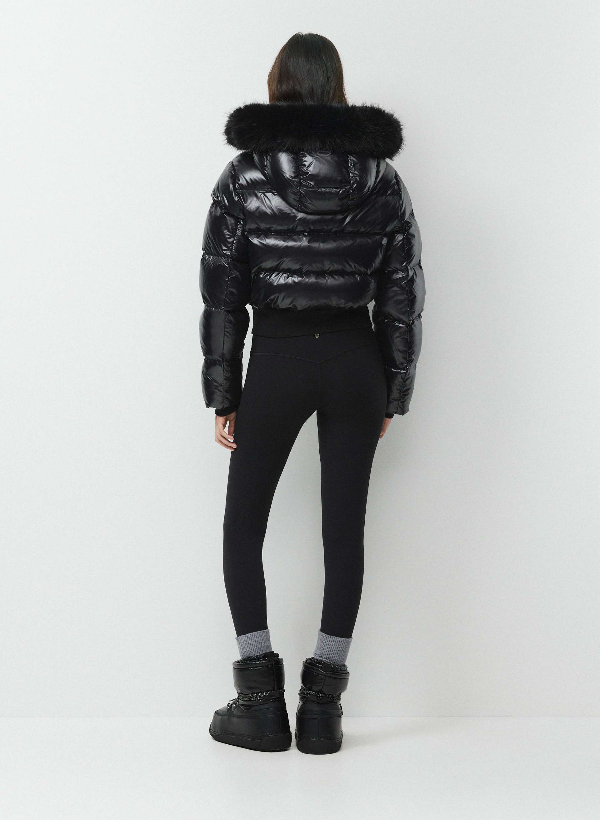 THE SUPER CHALET PUFF™ | Aritzia