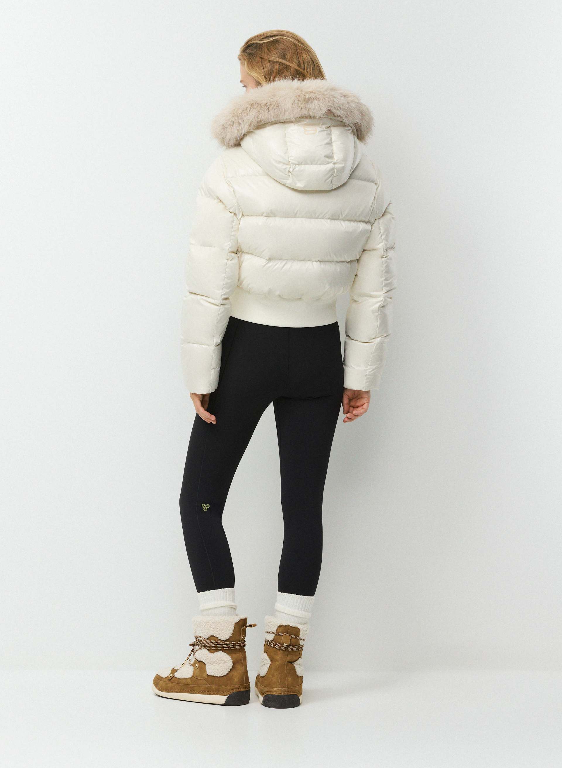THE SUPER CHALET PUFF™ | Aritzia