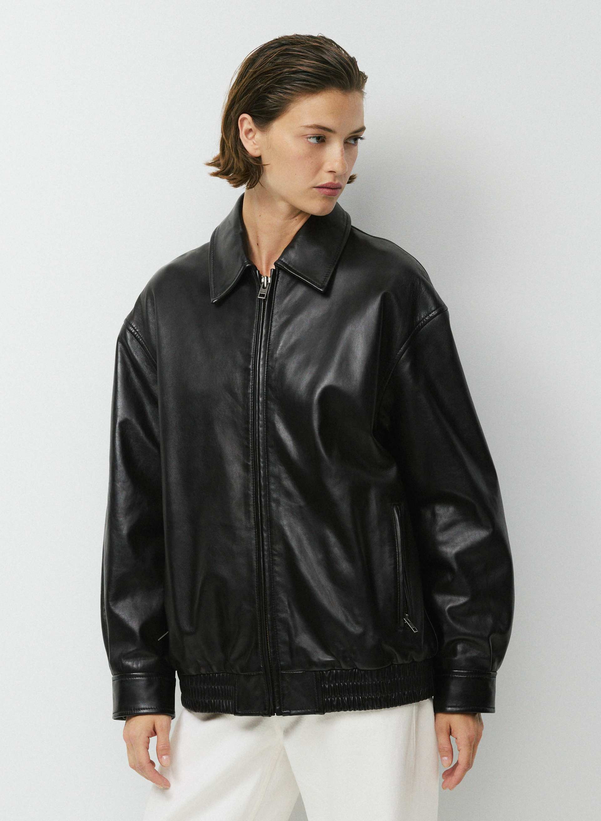 JONES BOMBER | Aritzia