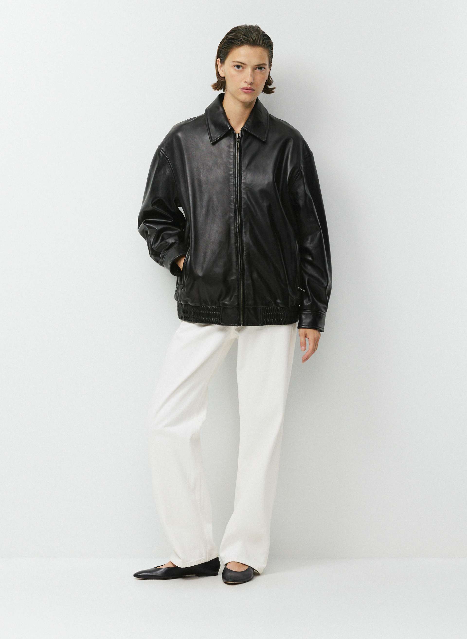 JONES BOMBER | Aritzia