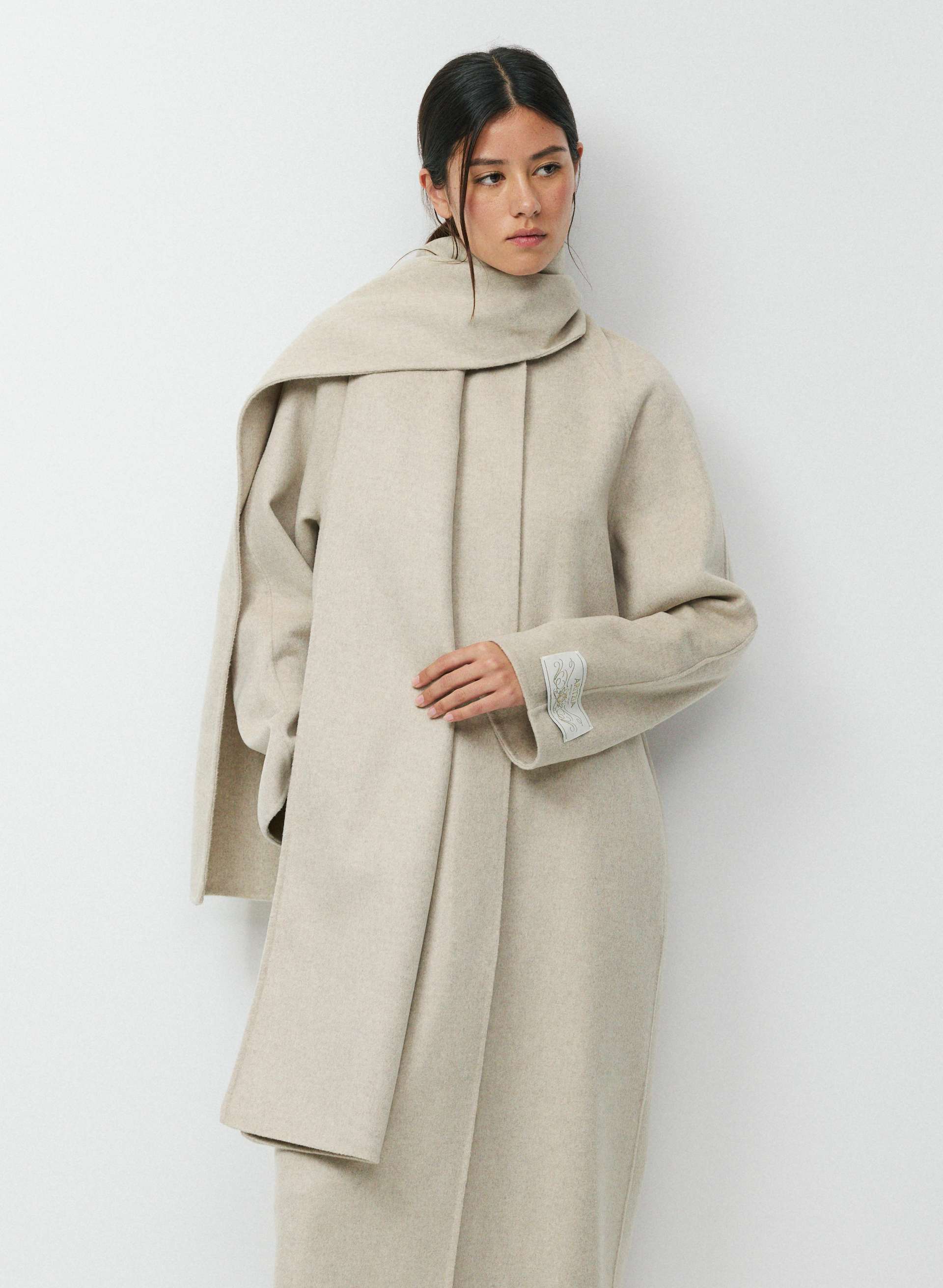 THE EMBRACE DOUBLE-FACED COAT | Aritzia