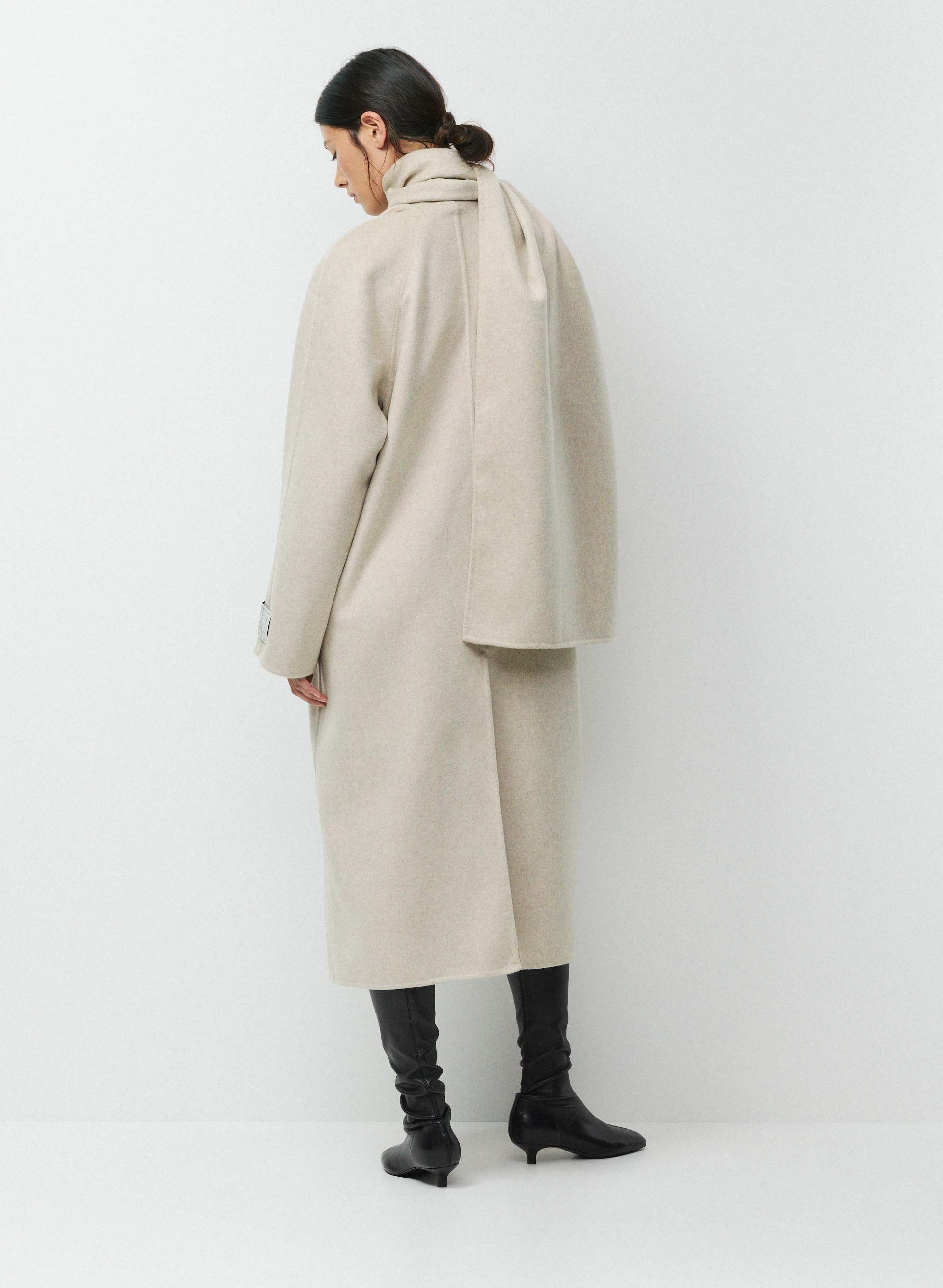 THE EMBRACE DOUBLE-FACED COAT | Aritzia