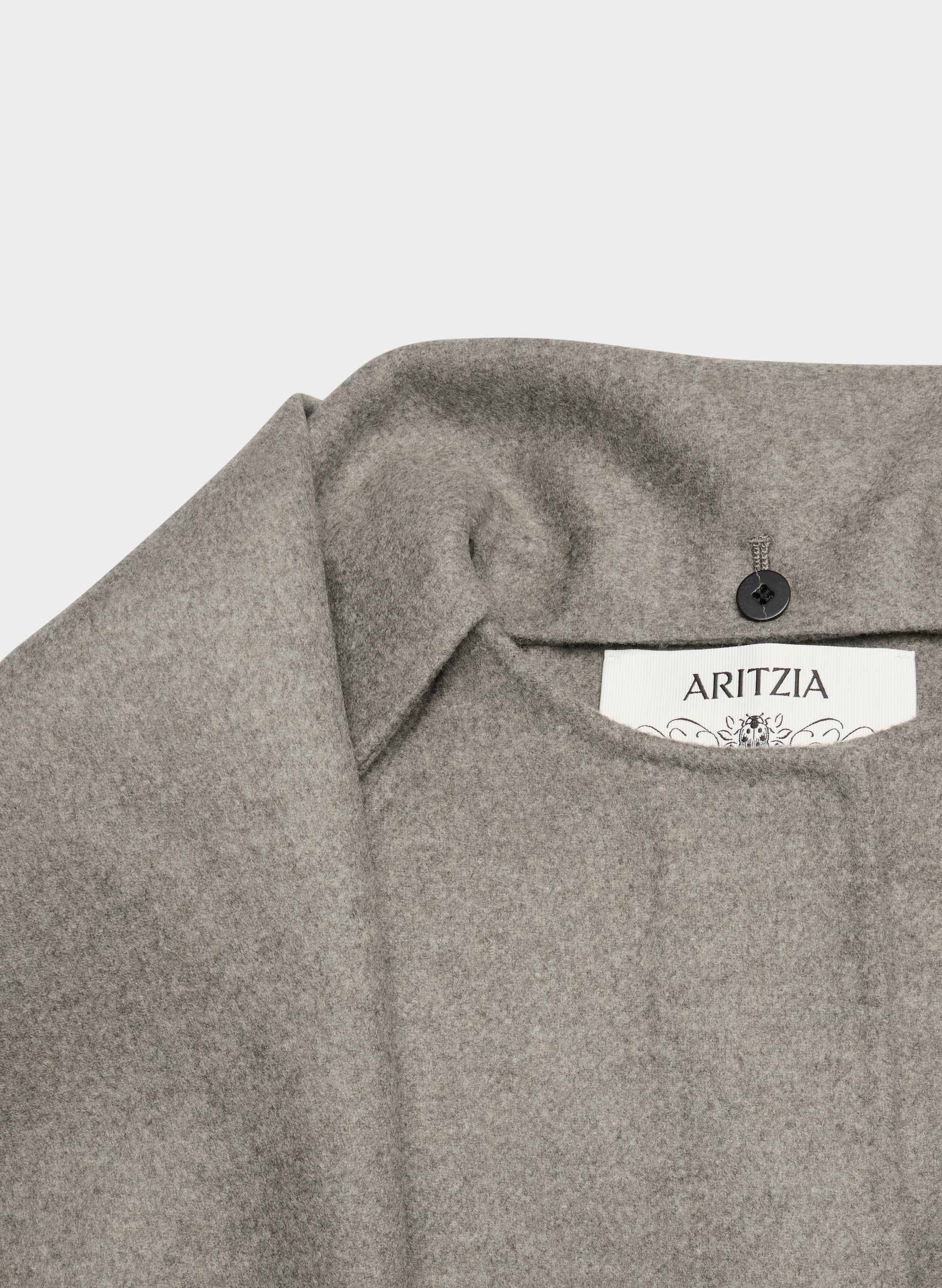 THE EMBRACE DOUBLE-FACED COAT | Aritzia