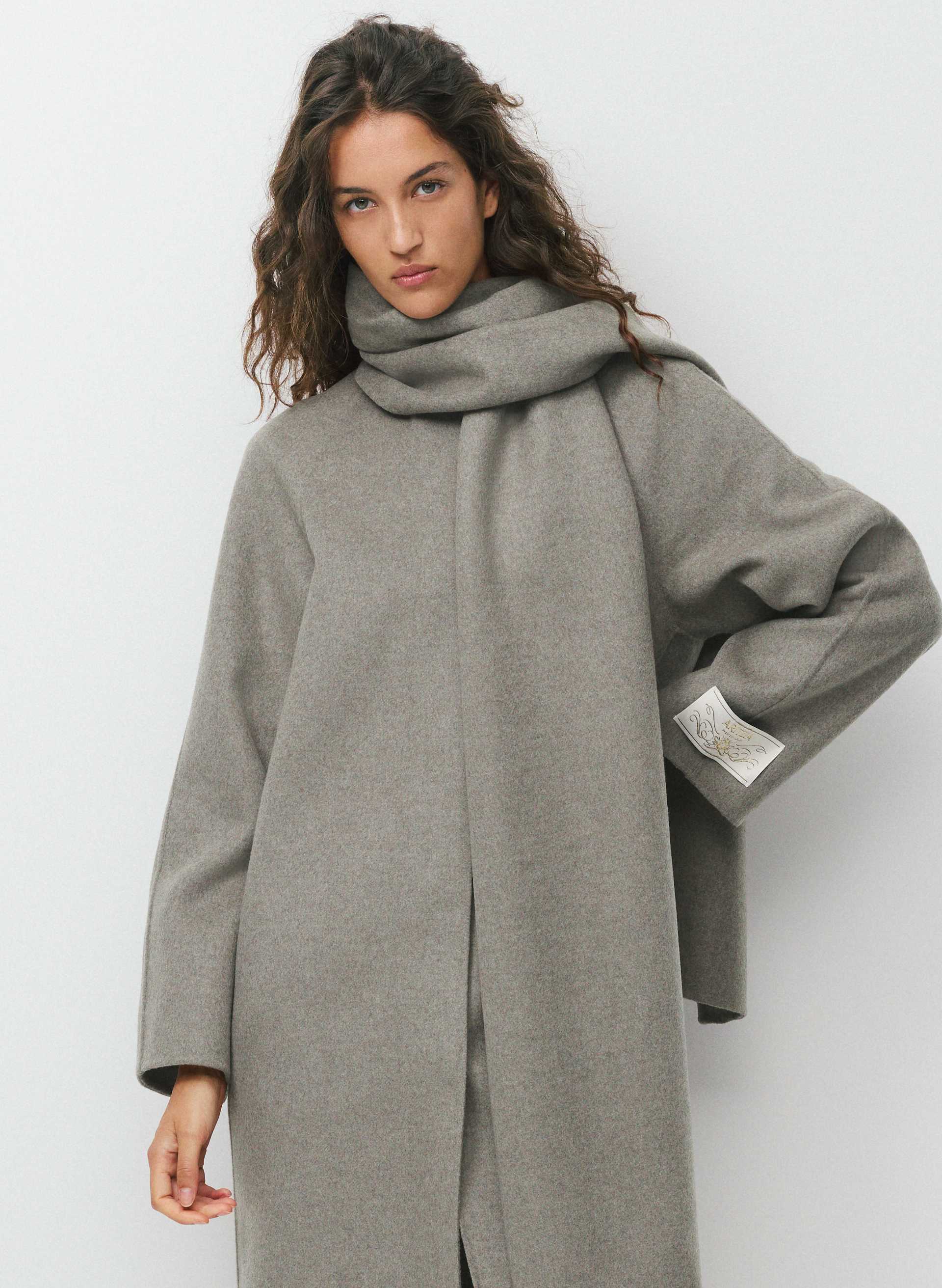 THE EMBRACE DOUBLE-FACED COAT | Aritzia