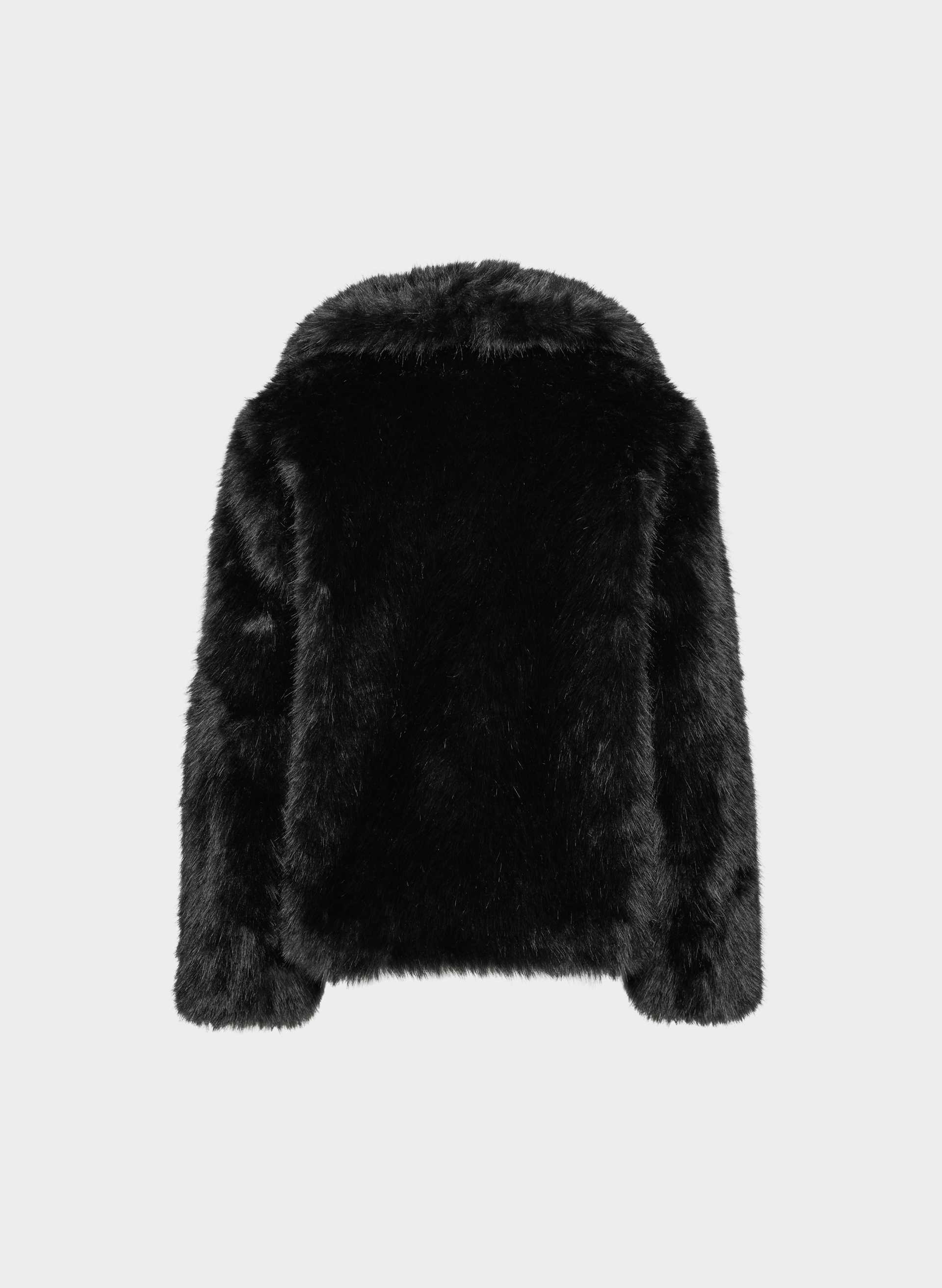 ST. MORITZ COAT | Aritzia