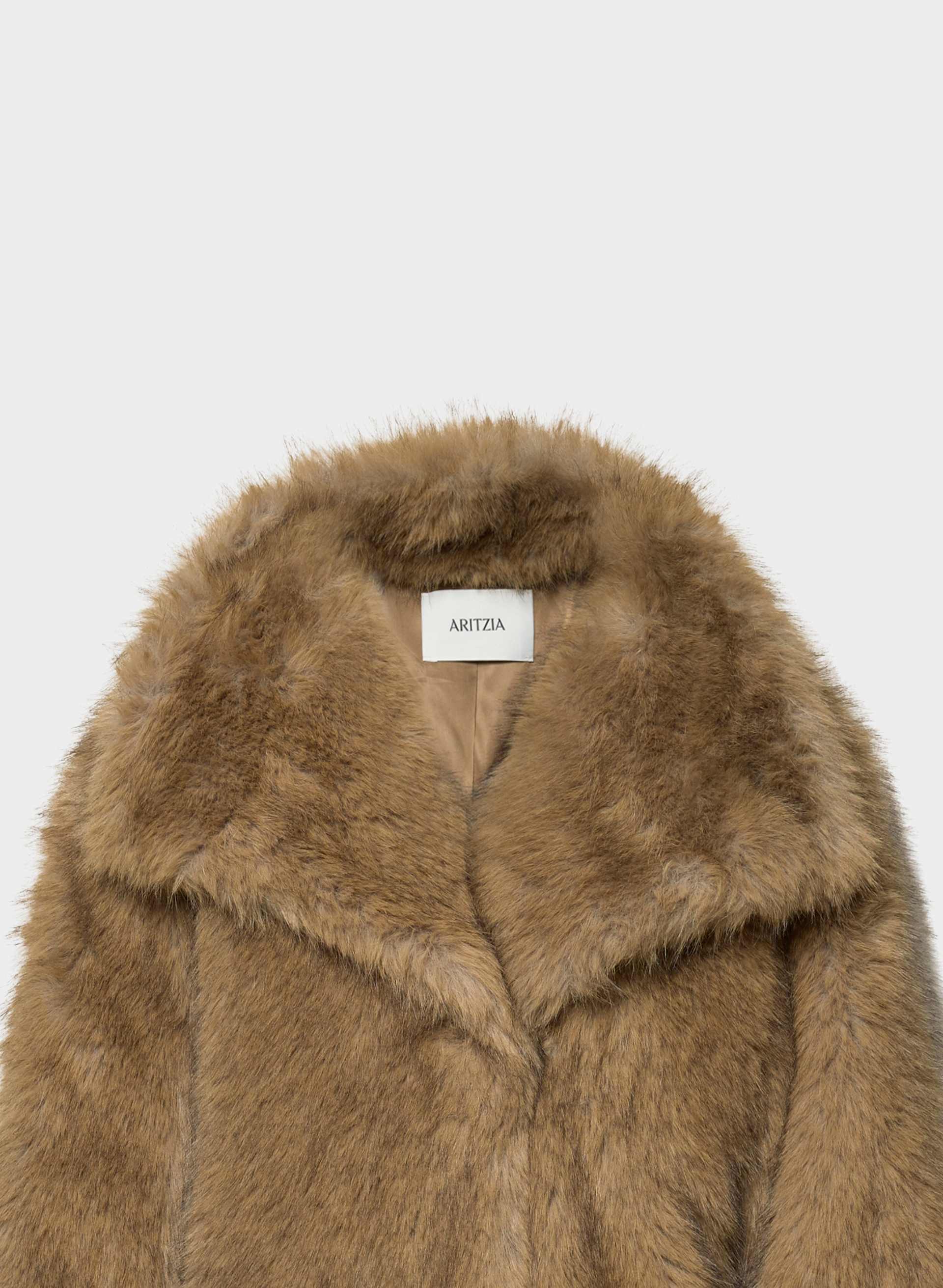 ST. MORITZ COAT | Aritzia