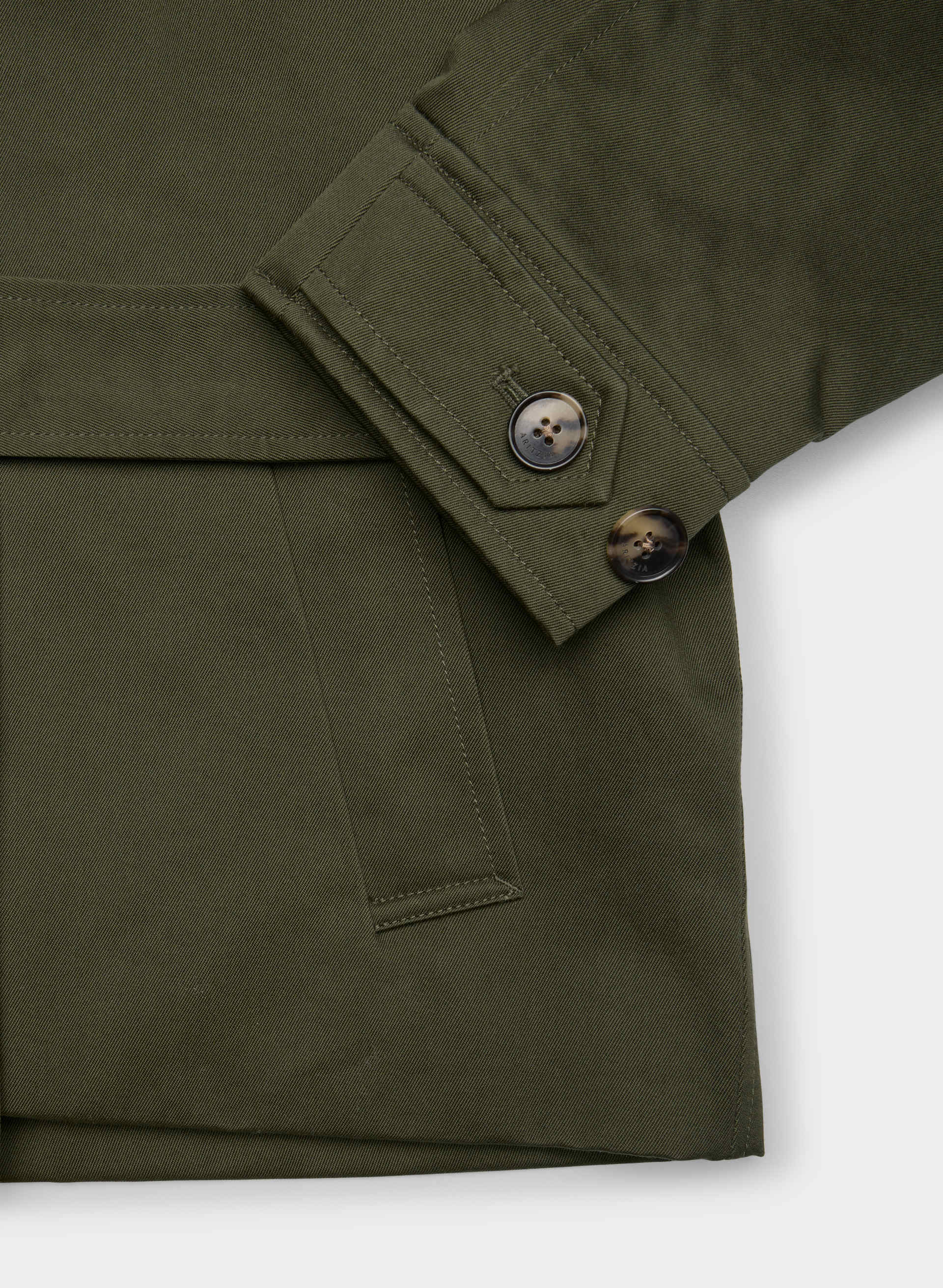 THE DAVIS SHORT TRENCH COAT | Aritzia