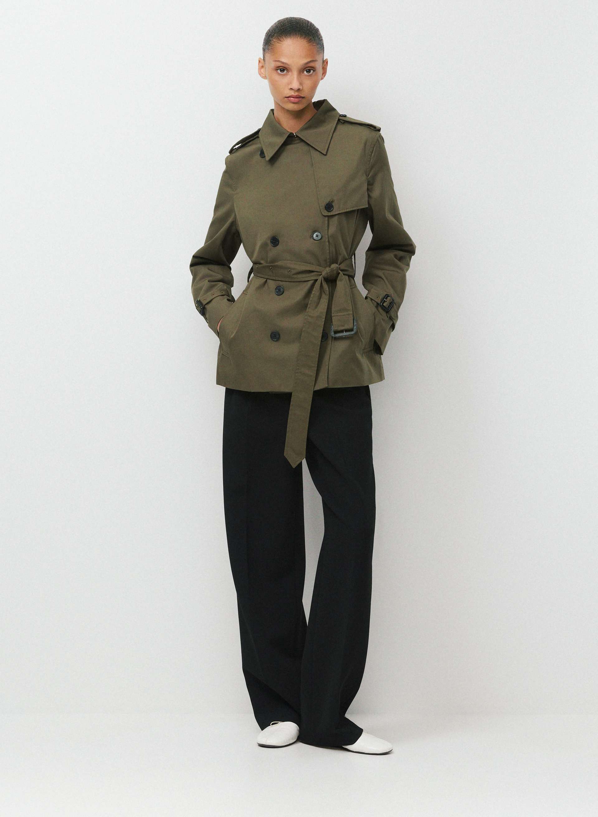 The Finch Short Trench Coat - City Twill | Aritzia US