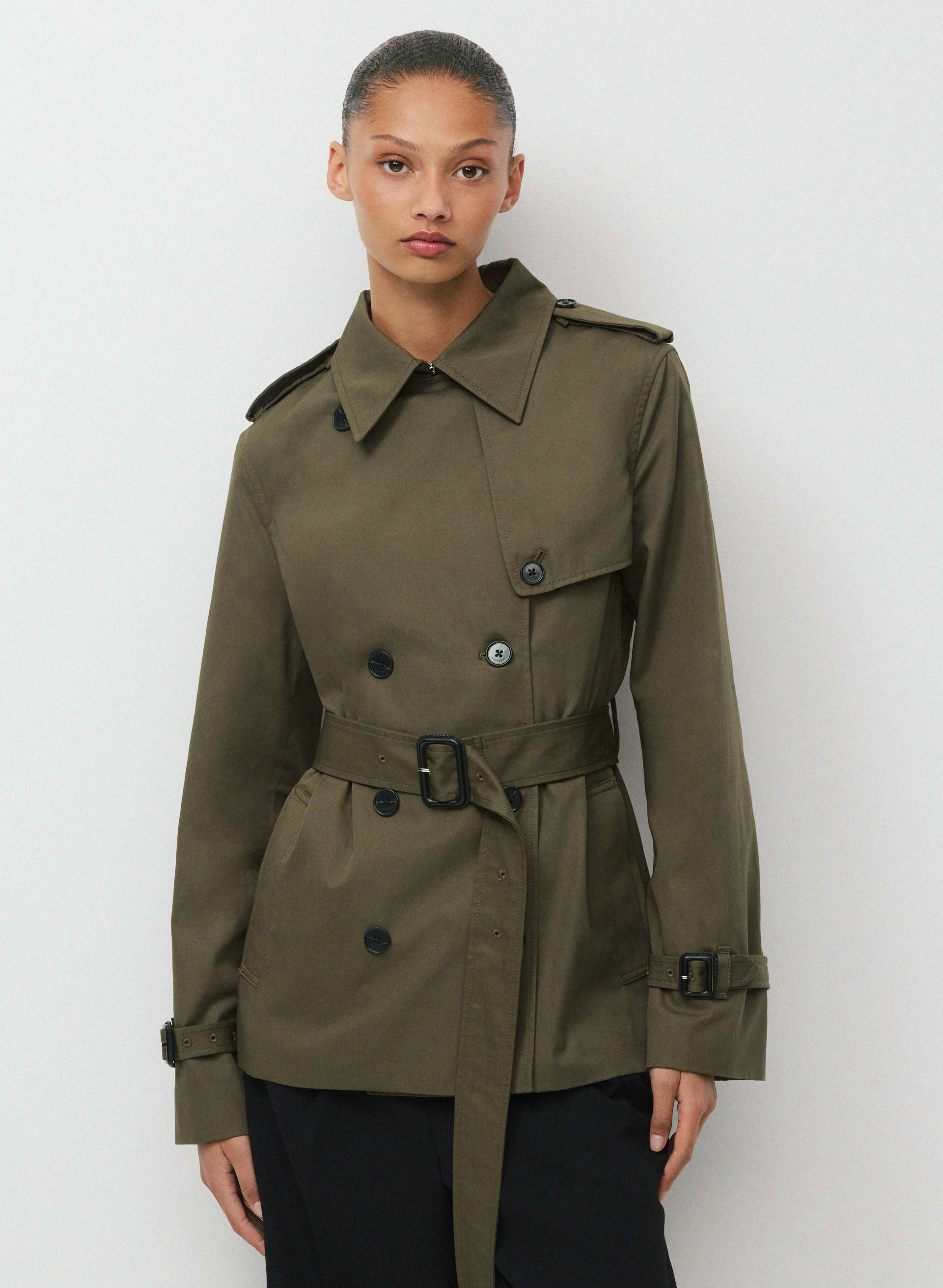 The Finch Short Trench Coat - City Twill | Aritzia US